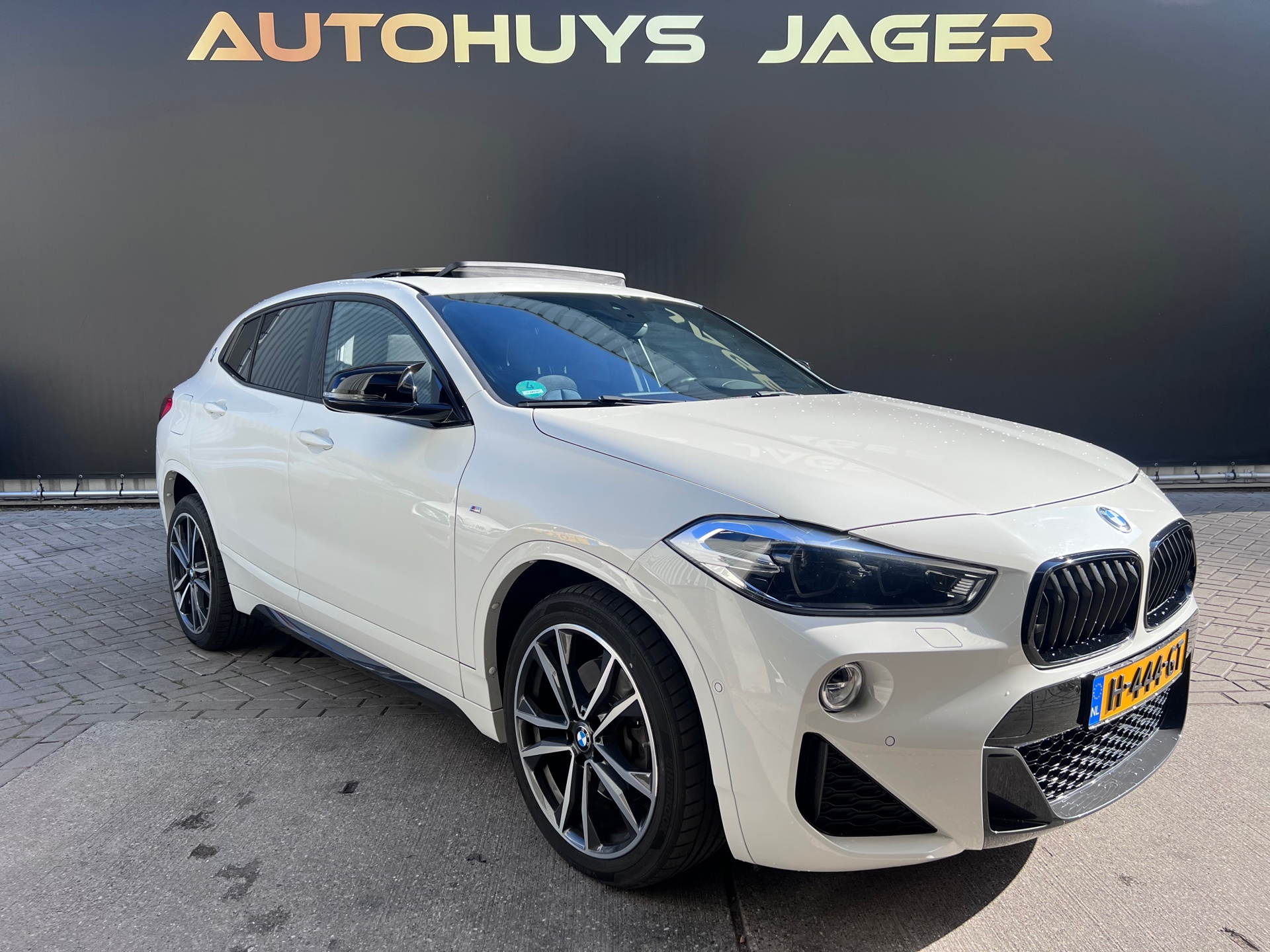 Foto van BMW X2 Sdrive20i