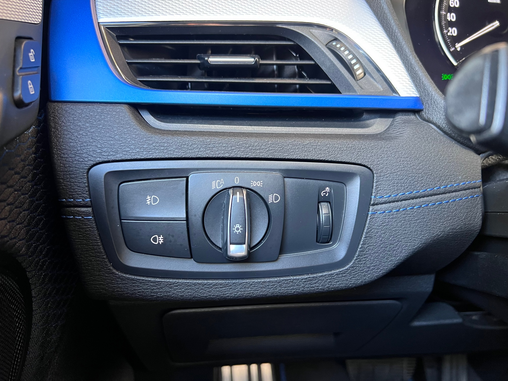 Foto van BMW X2 Sdrive20i