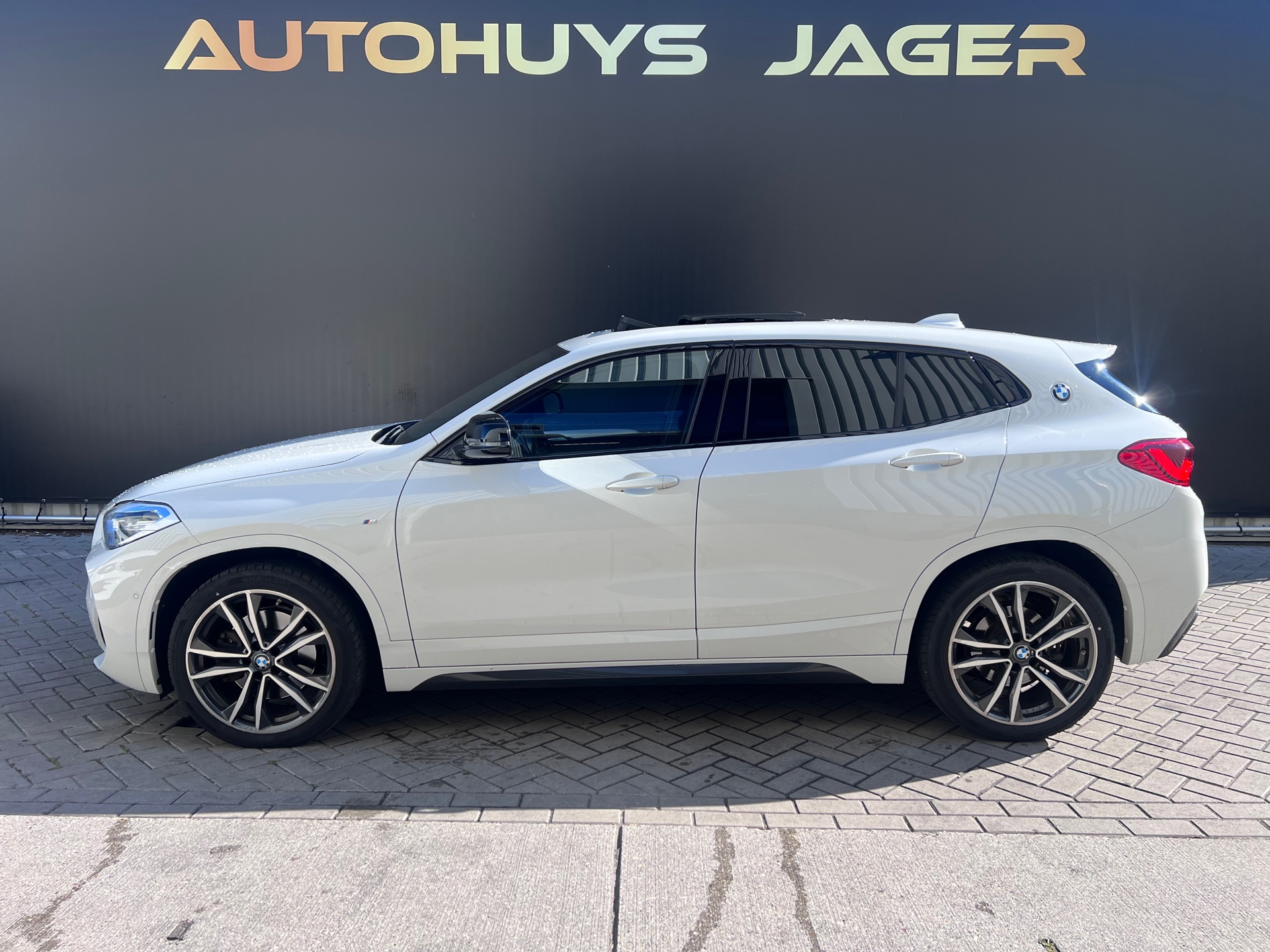 Foto van BMW X2 Sdrive20i