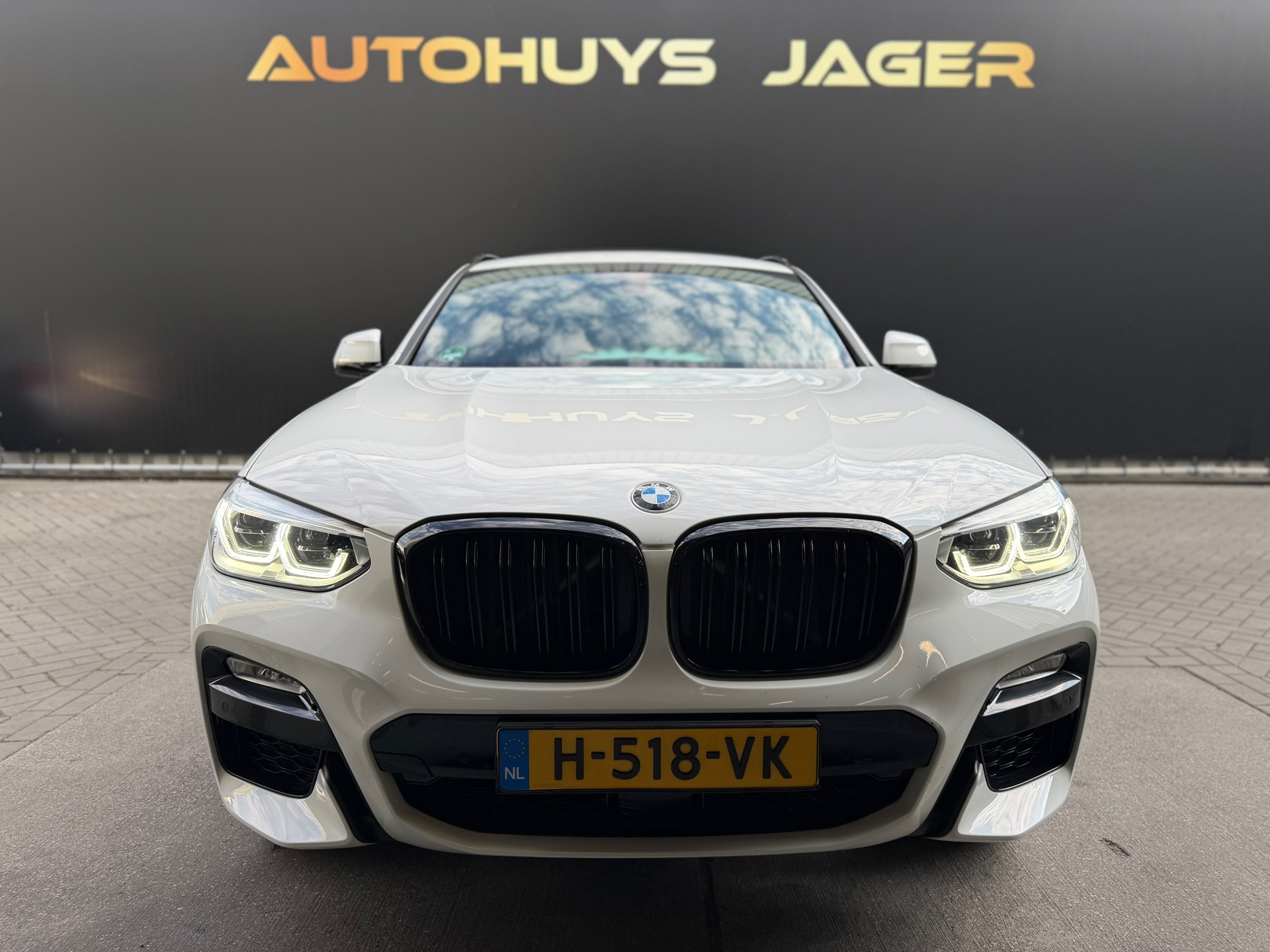 Foto van BMW X4 Xdrive30i