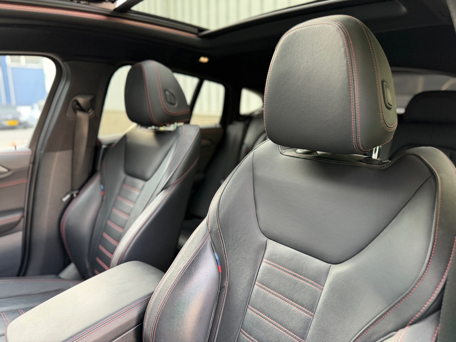Foto van BMW X4 Xdrive30i