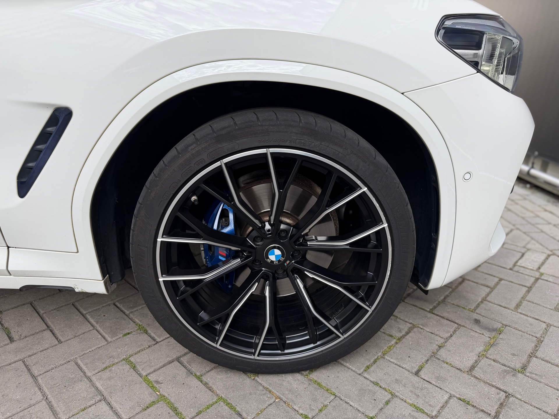 Foto van BMW X4 Xdrive30i