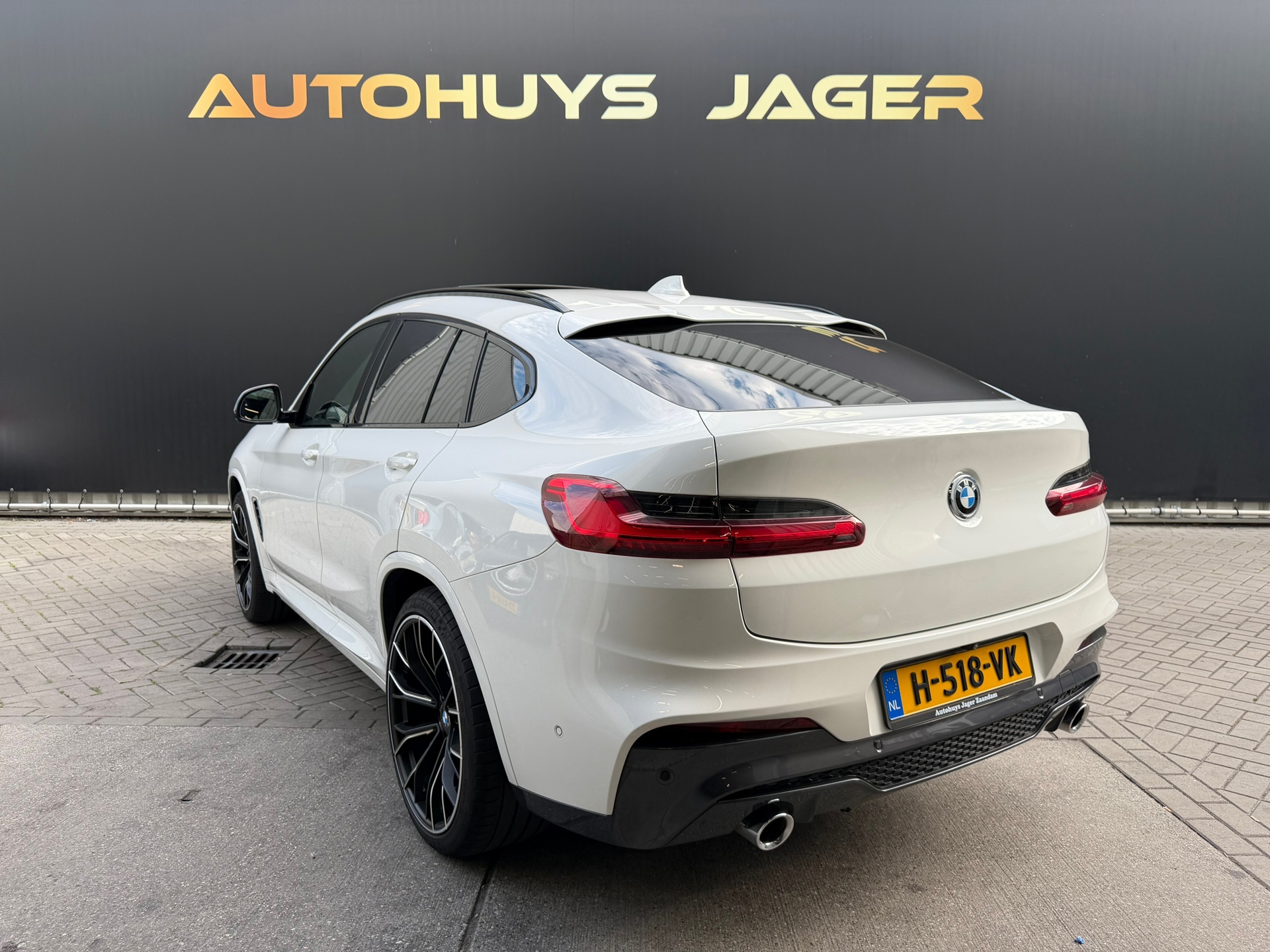 Foto van BMW X4 Xdrive30i