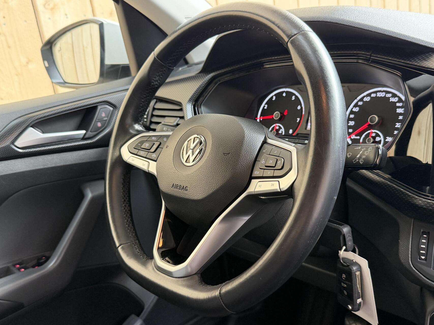 Foto van Volkswagen T-cross