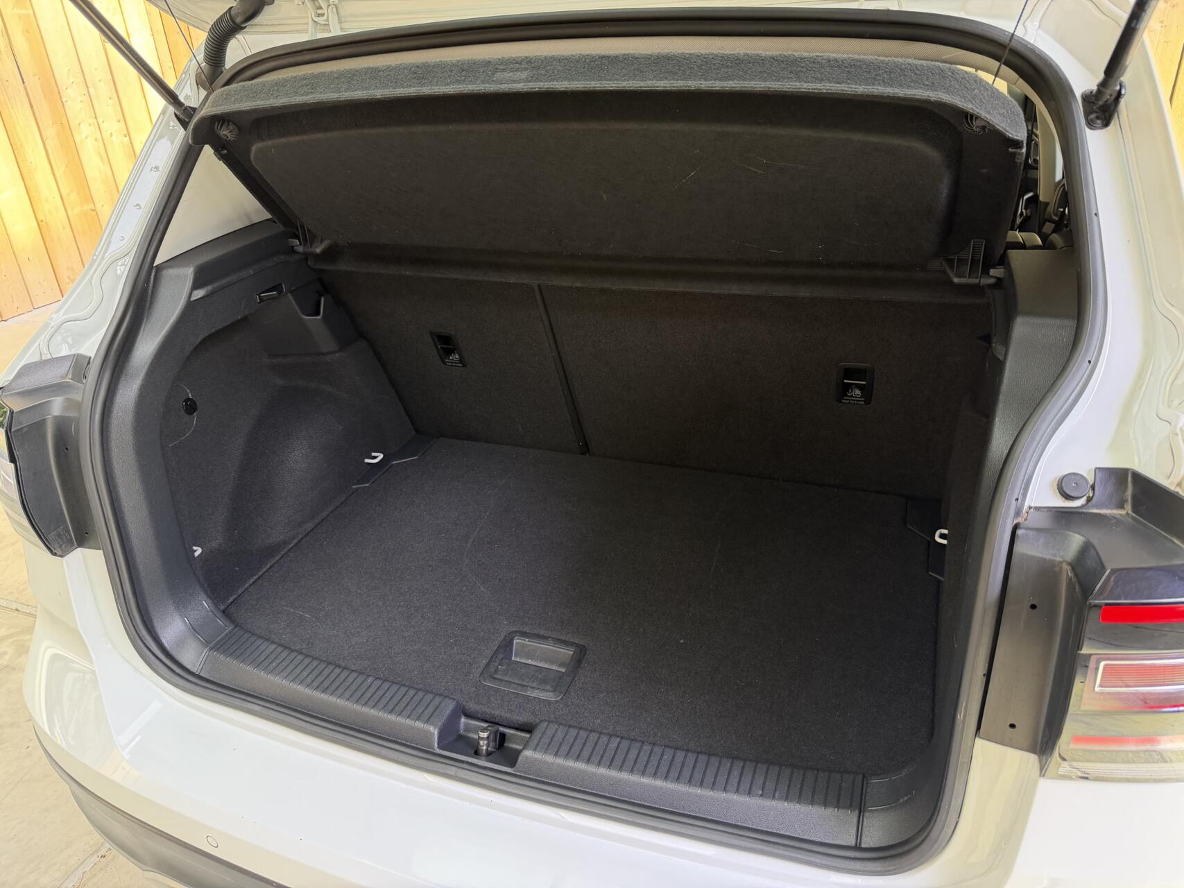 Foto van Volkswagen T-cross