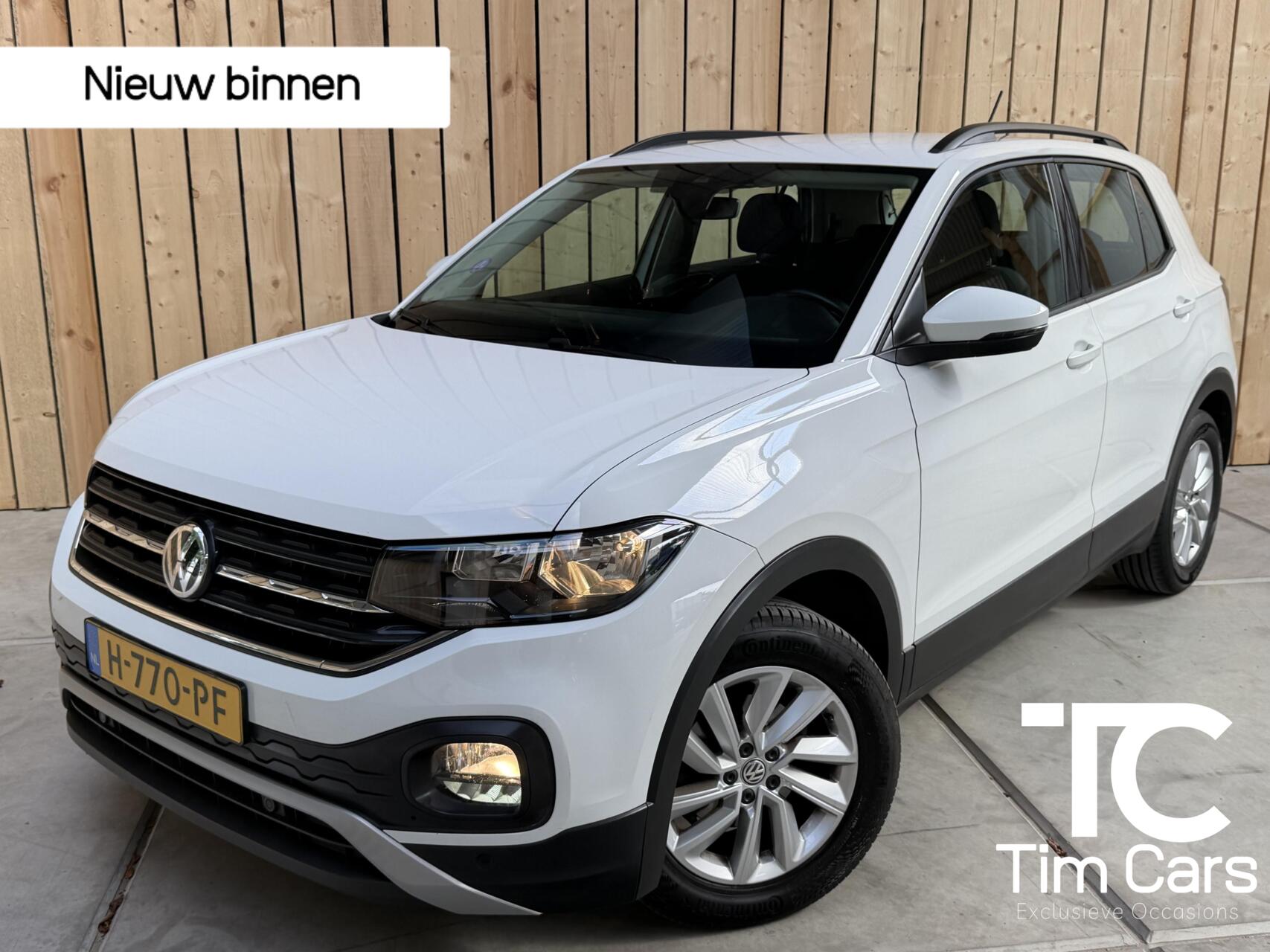 Volkswagen T-cross 1.0 TSI Life Apple CarPlay/Android Auto | Adaptieve cruise control | Airconditioning | DAB ontvanger | Dode hoek detectie | Lichtmetalen velgen | Parkeersensoren voor en achter 2020 - voorkant