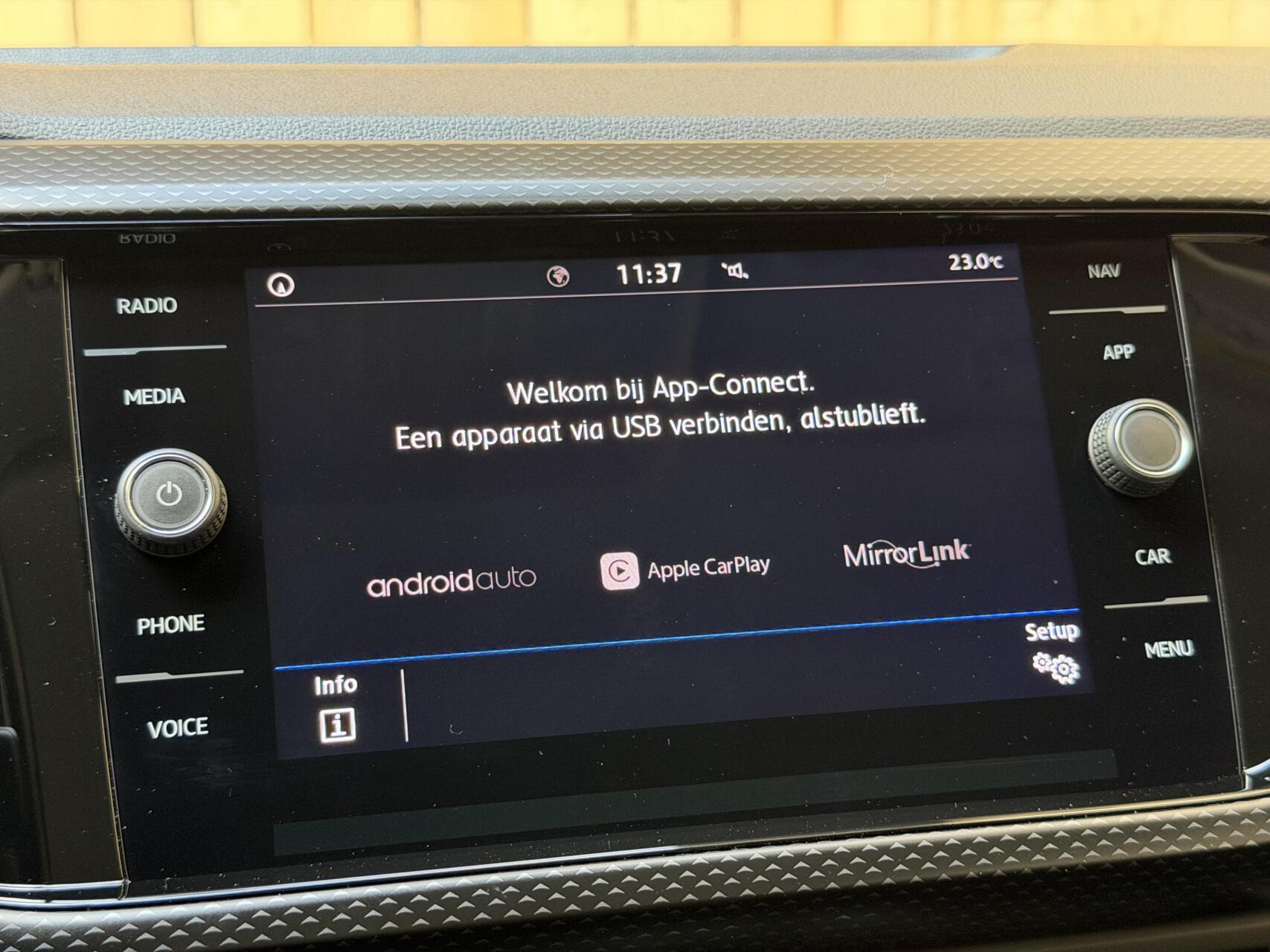 Foto van Volkswagen T-cross