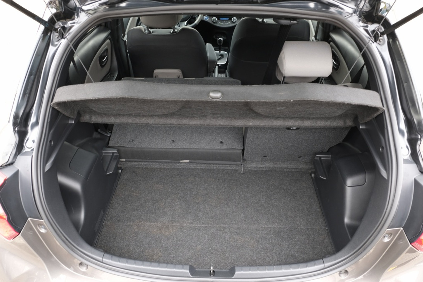Foto van Toyota Toyota Yaris Hybrid