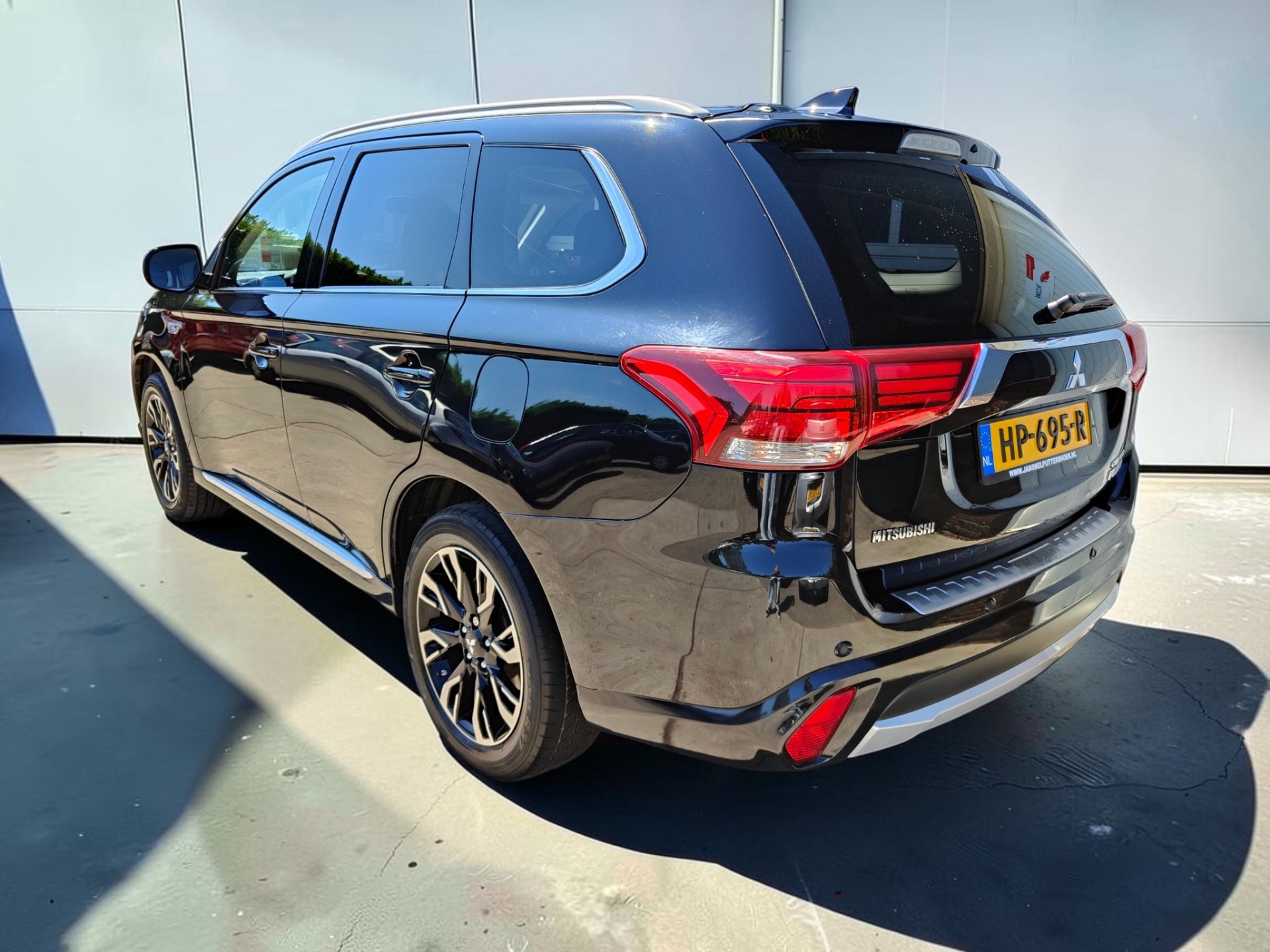 Foto van Mitsubishi Mitsubishi Outlander