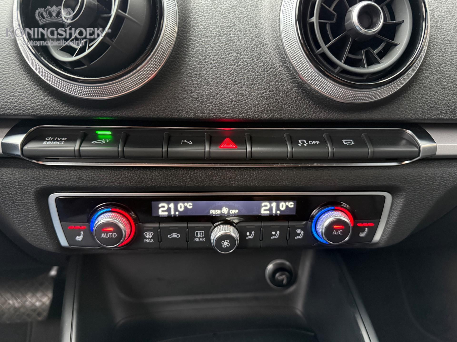 Foto van Audi A3 Sportback E-tron