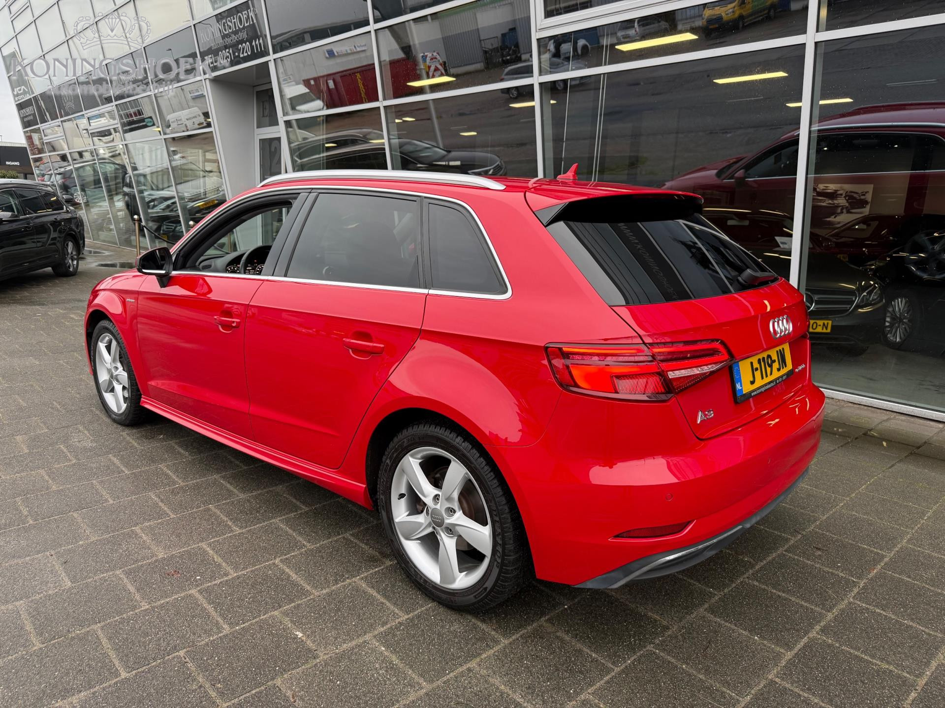 Foto van Audi A3 Sportback E-tron