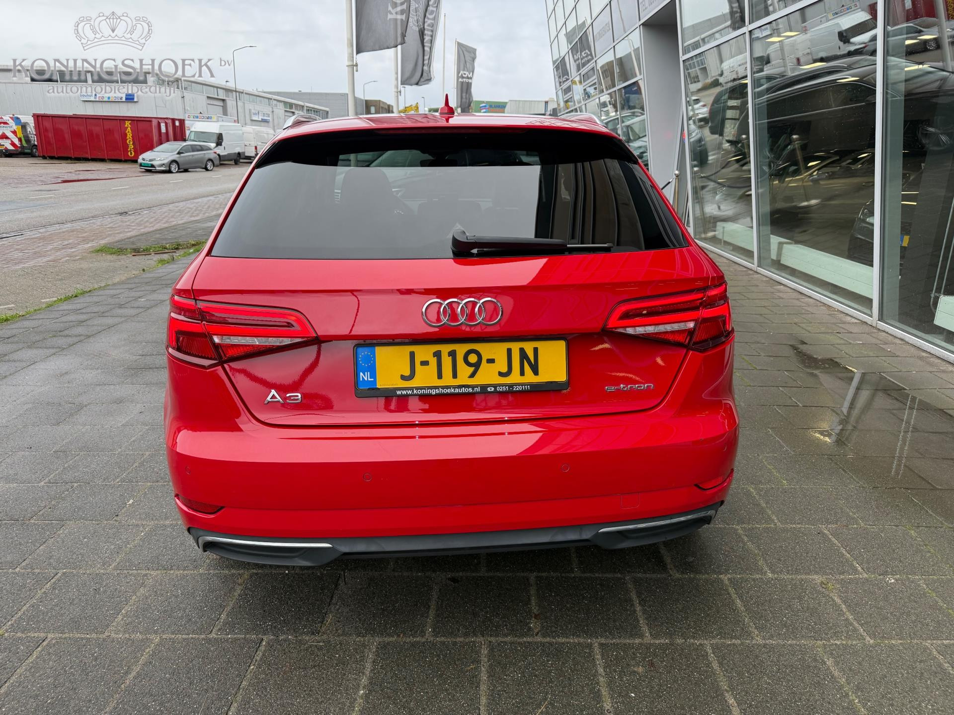 Foto van Audi A3 Sportback E-tron