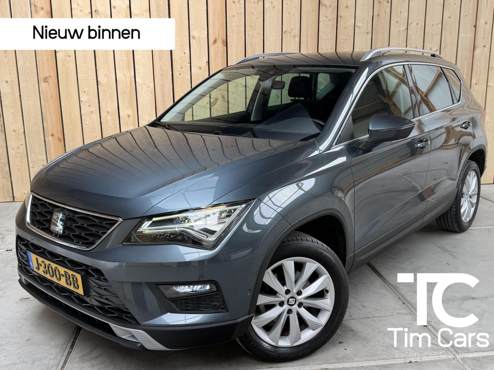 Seat Ateca 1.0 EcoTSI Style Business Intense Alcantara | Apple CarPlay/Android Auto Full-link | Achteruitrijcamera | Cruise & climate control | DAB ontvanger | Groot licht assistent | LED verlichting | Parkeersensoren voor en achter 2020 - voorkant