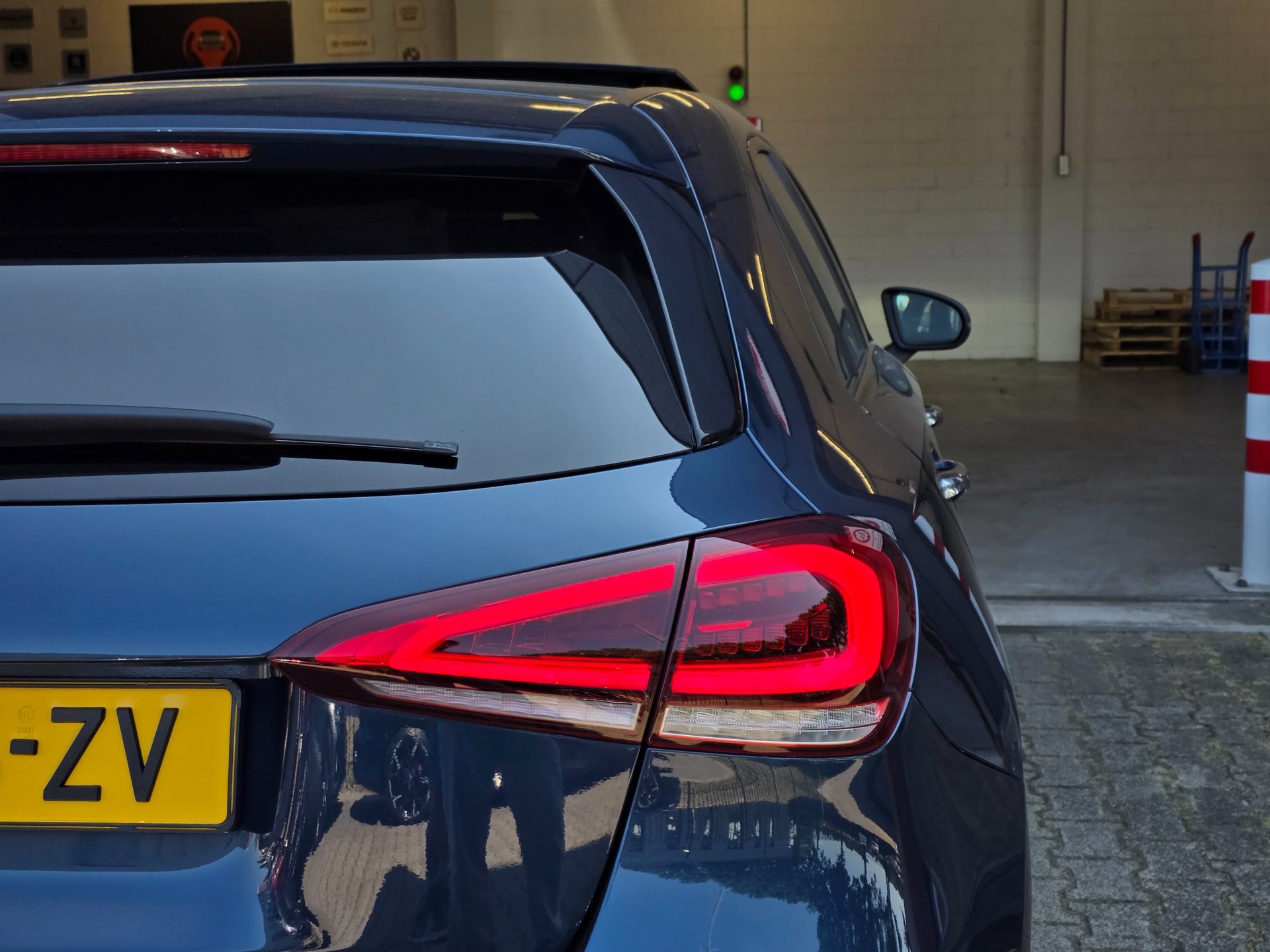 Foto van Mercedes-Benz A 180