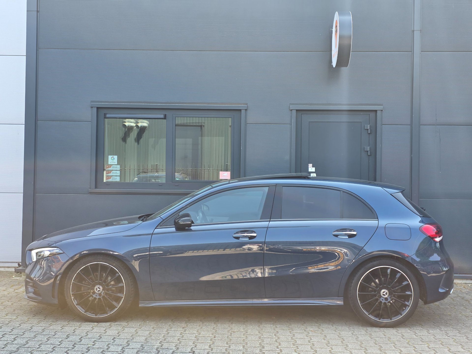 Foto van Mercedes-Benz A 180