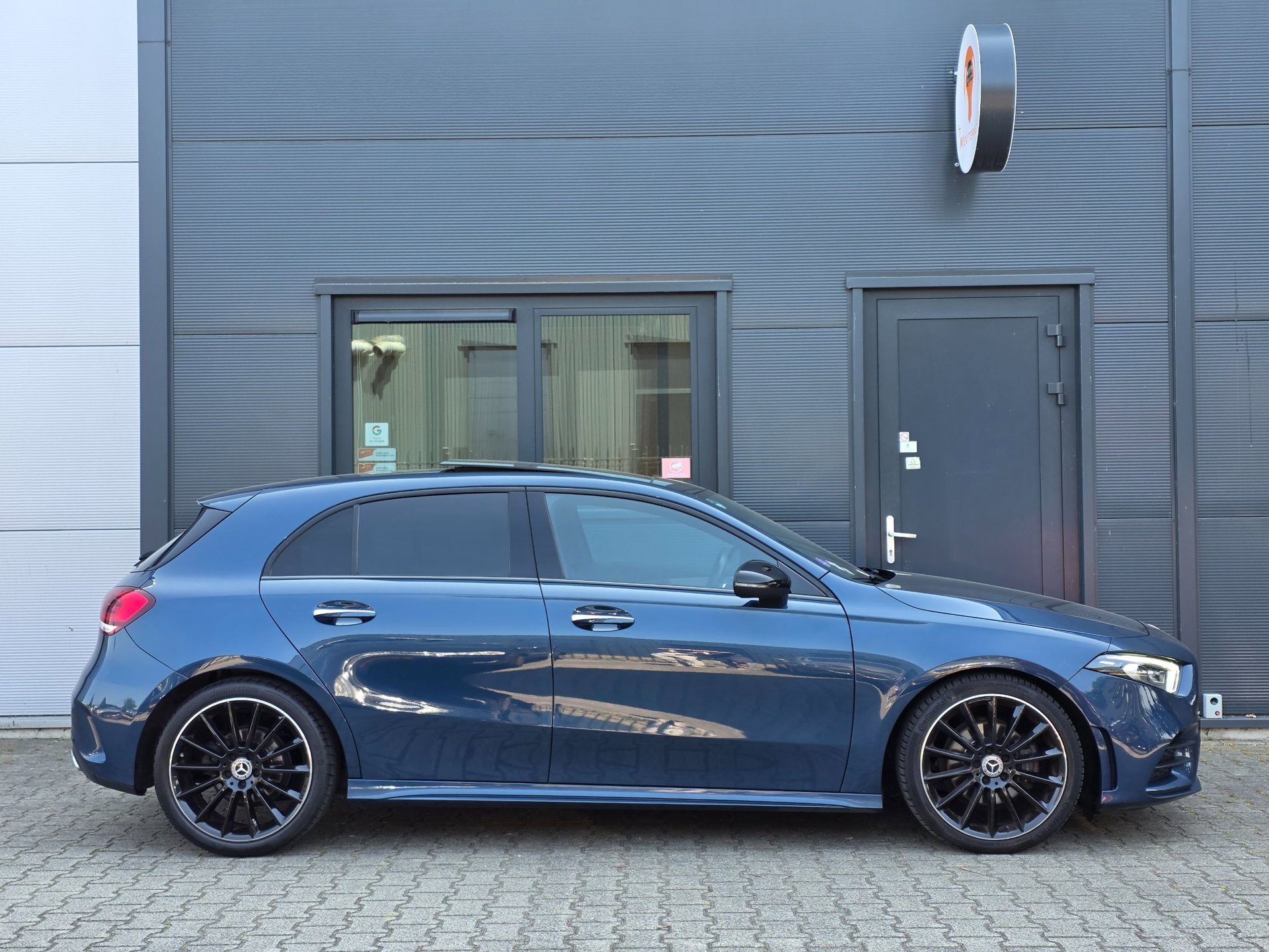 Foto van Mercedes-Benz A 180