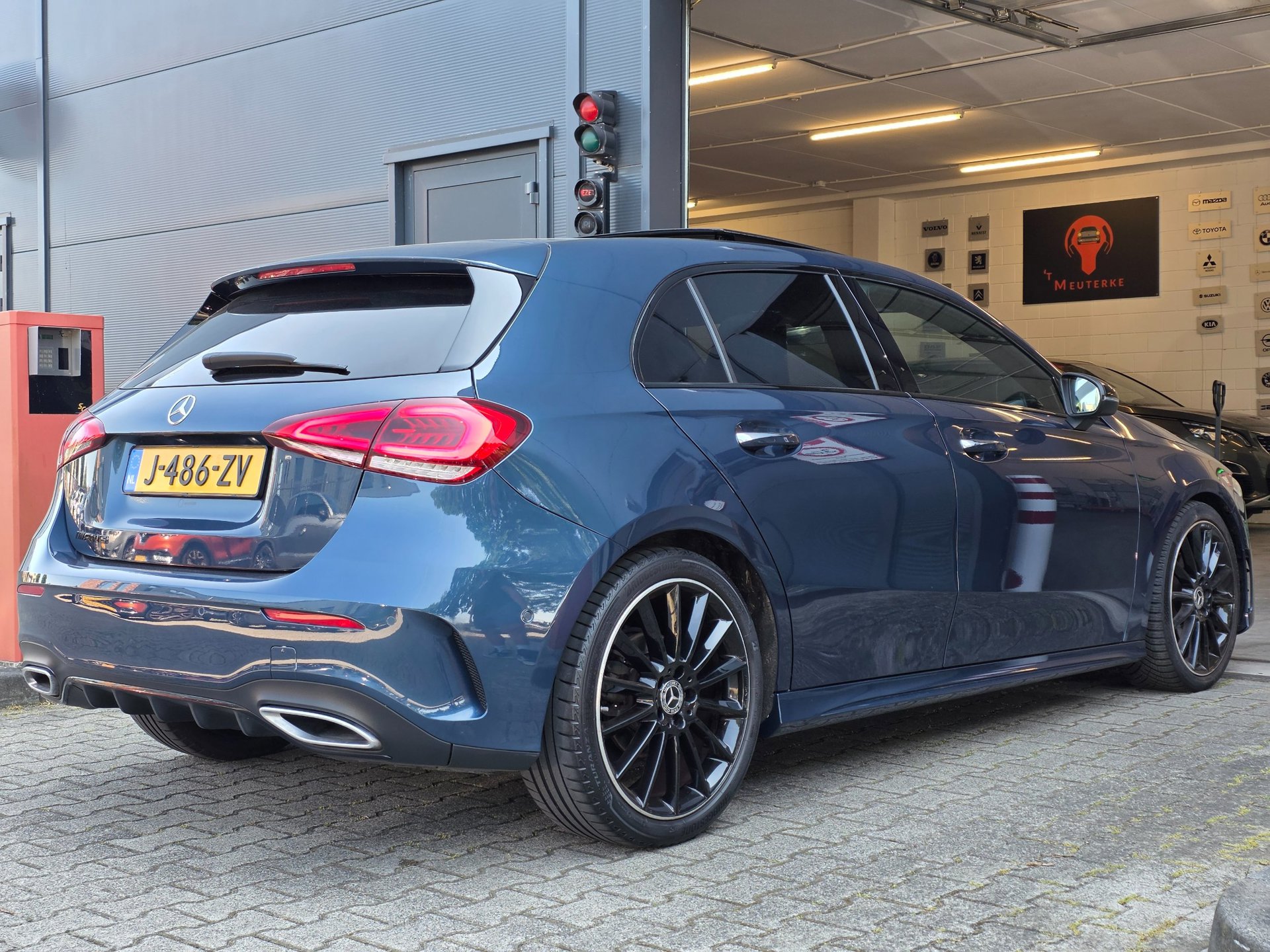 Foto van Mercedes-Benz A 180