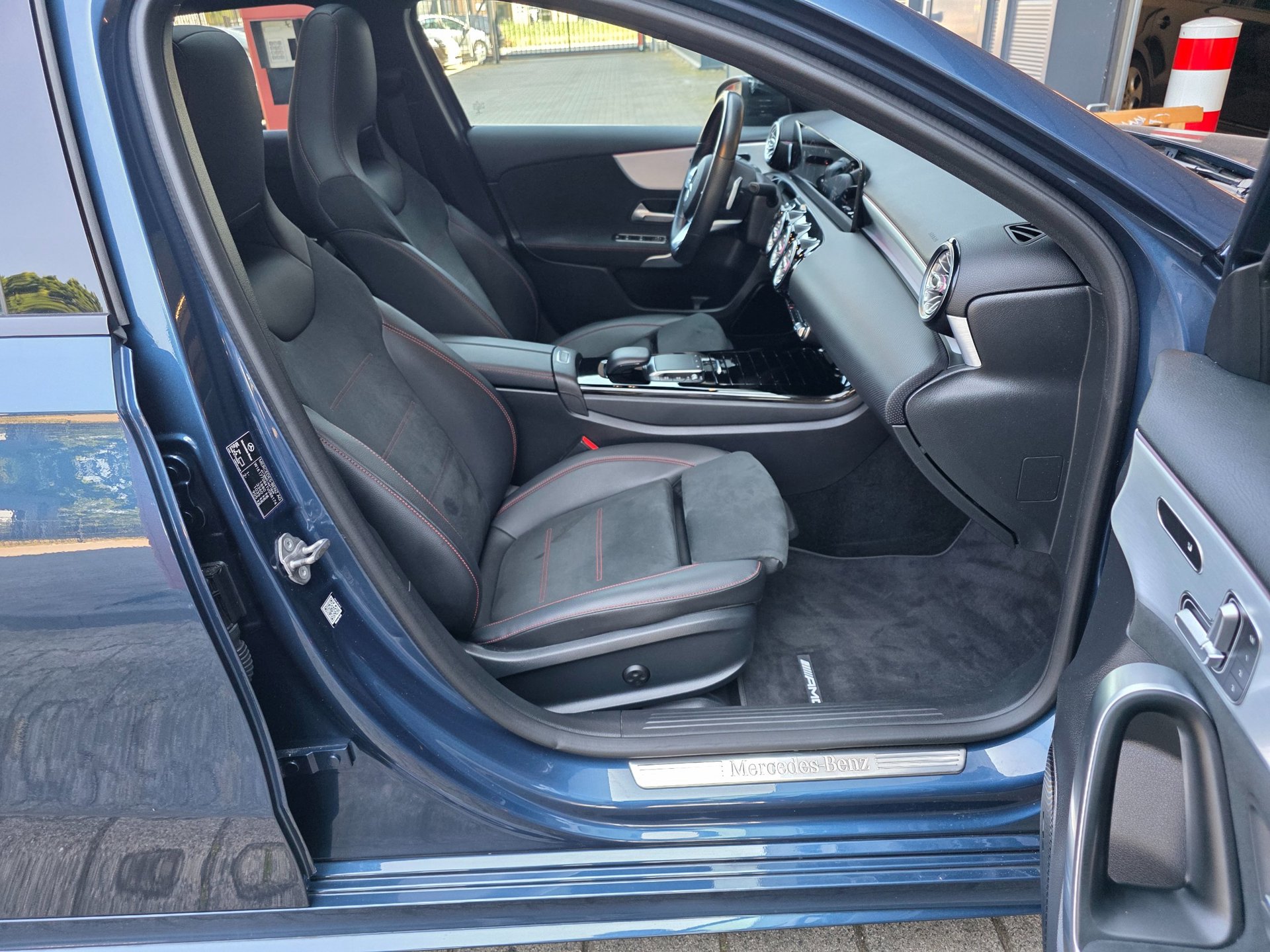 Foto van Mercedes-Benz A 180