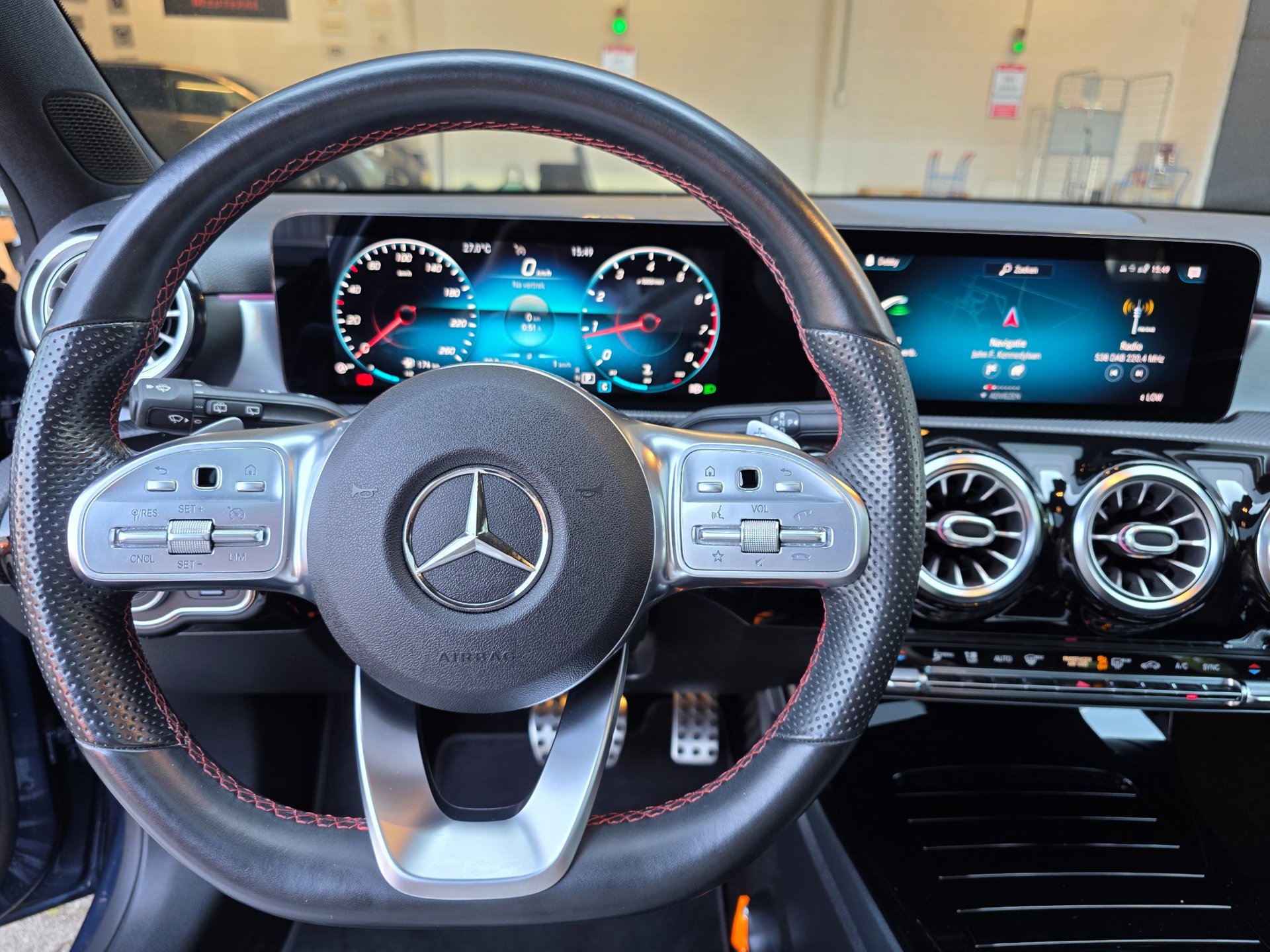 Foto van Mercedes-Benz A 180