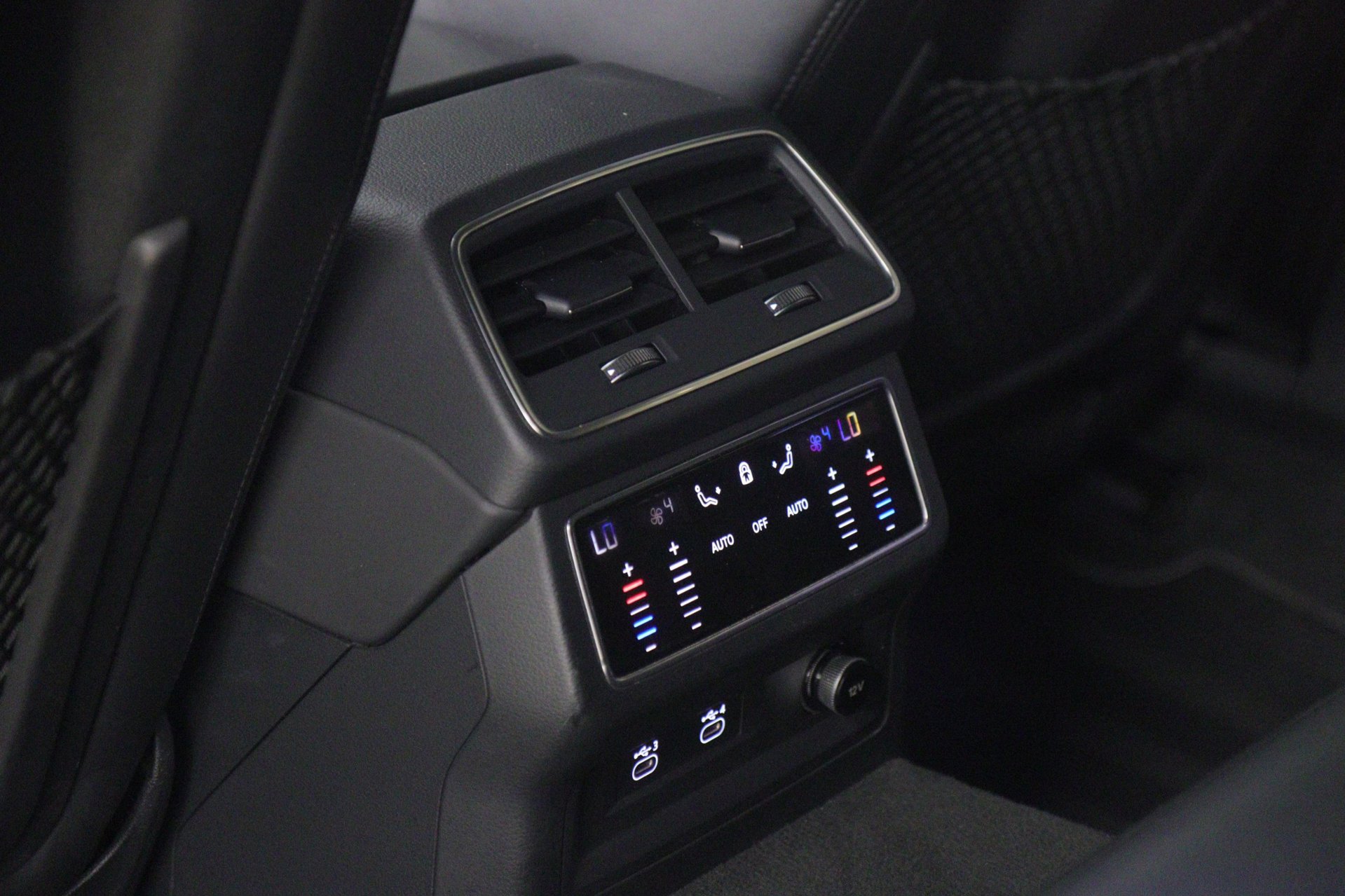 Foto van Audi A6 Avant 55 TFSI E