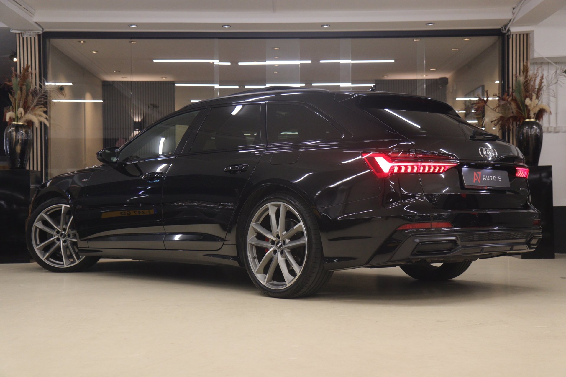 Foto van Audi A6 Avant 55 TFSI E