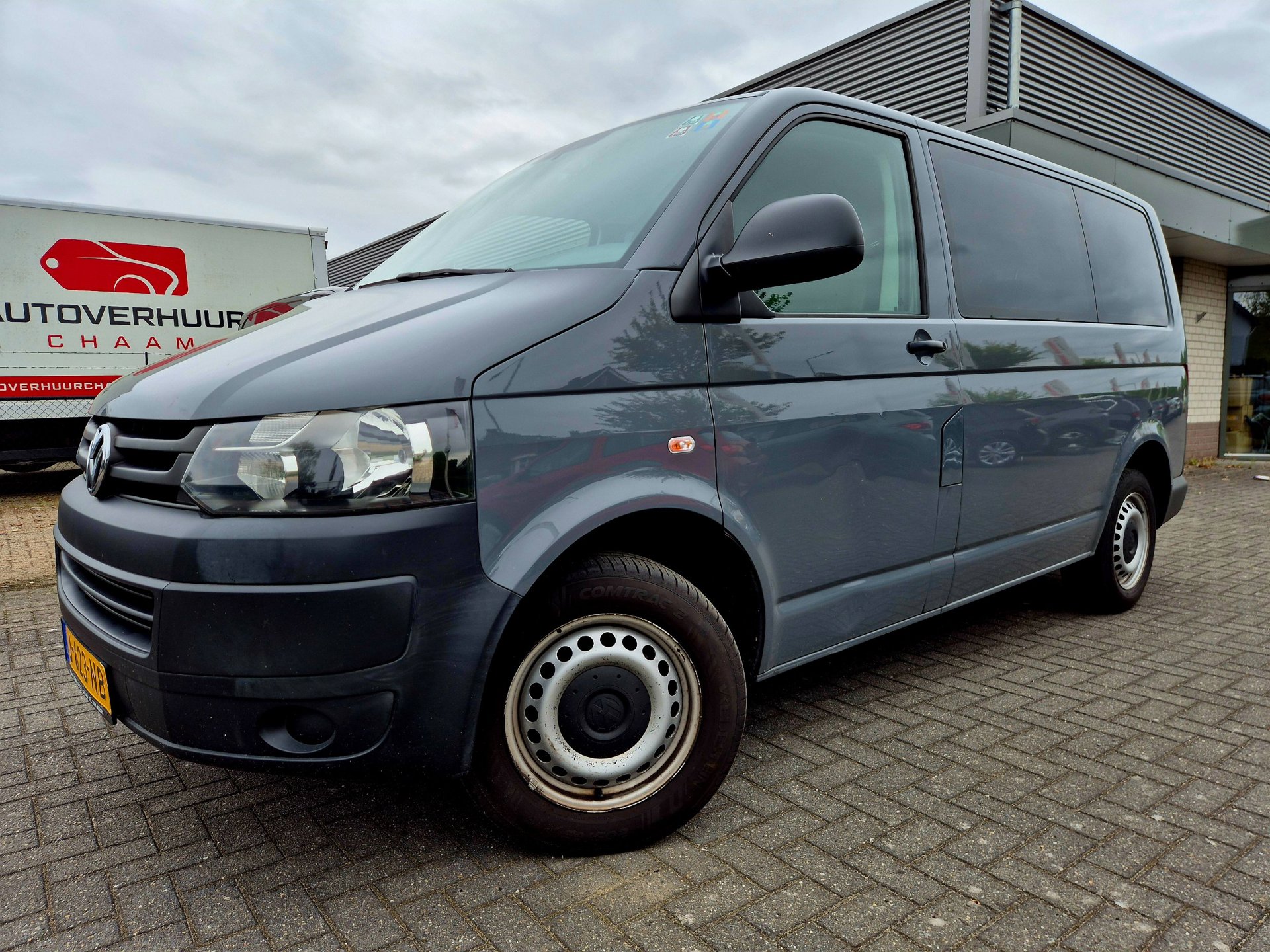 Volkswagen Kombi 2.0 TDI L1H2 Trendline MEENEEMPRIJS/EXPORT|9 zitplaatsen|Airco 2015 - voorkant