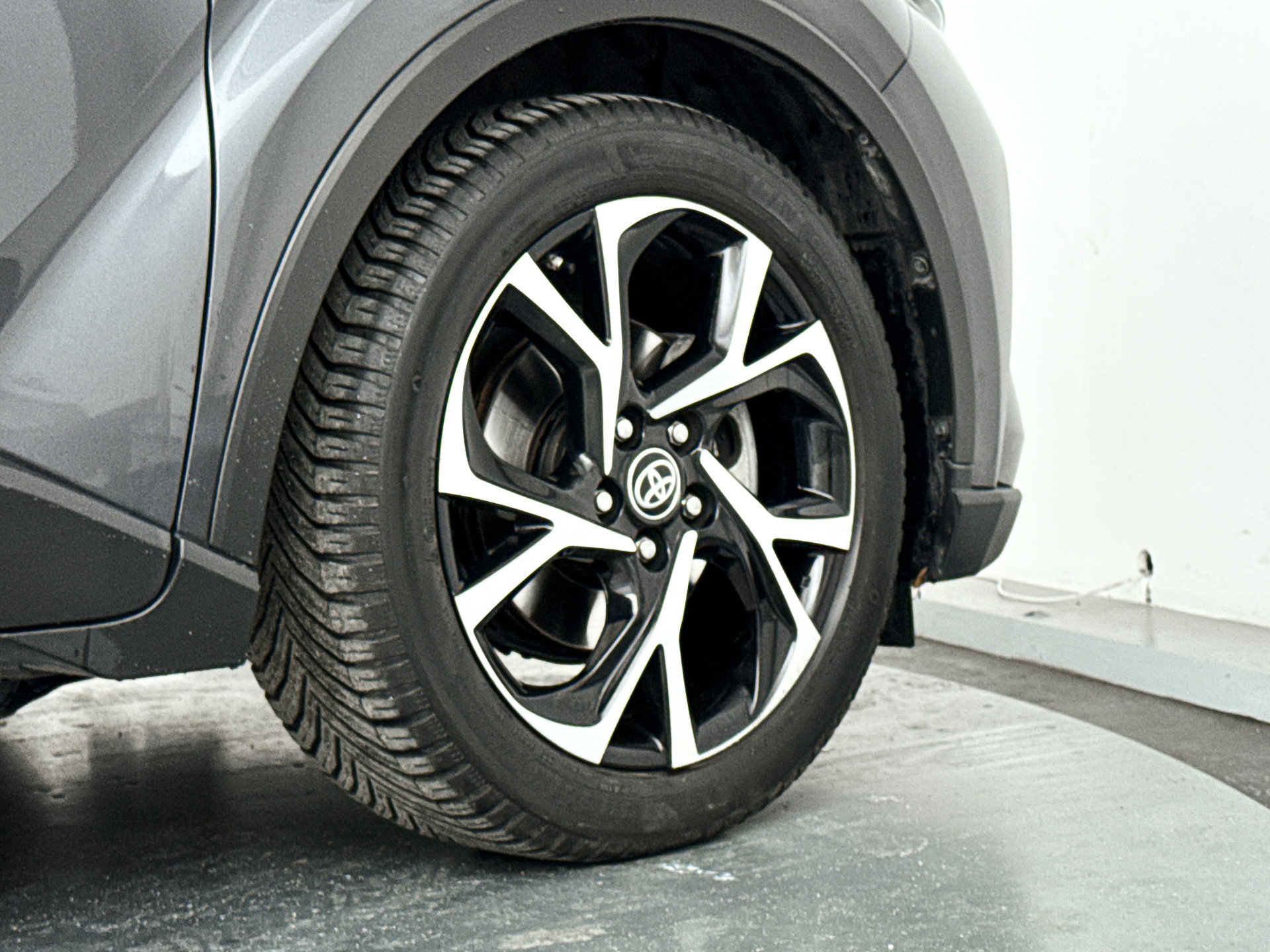 Foto van Toyota Toyota C-hr
