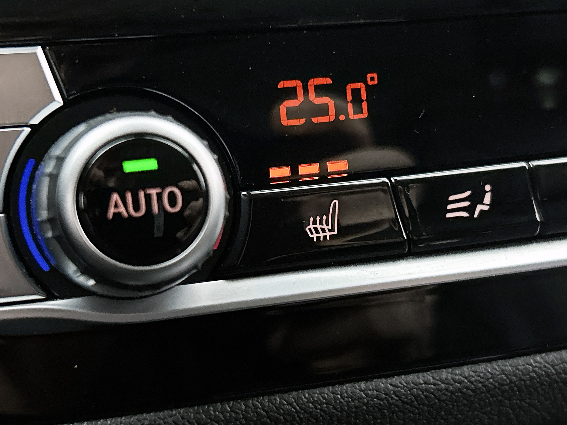 Foto van BMW X4 Xdrive20i