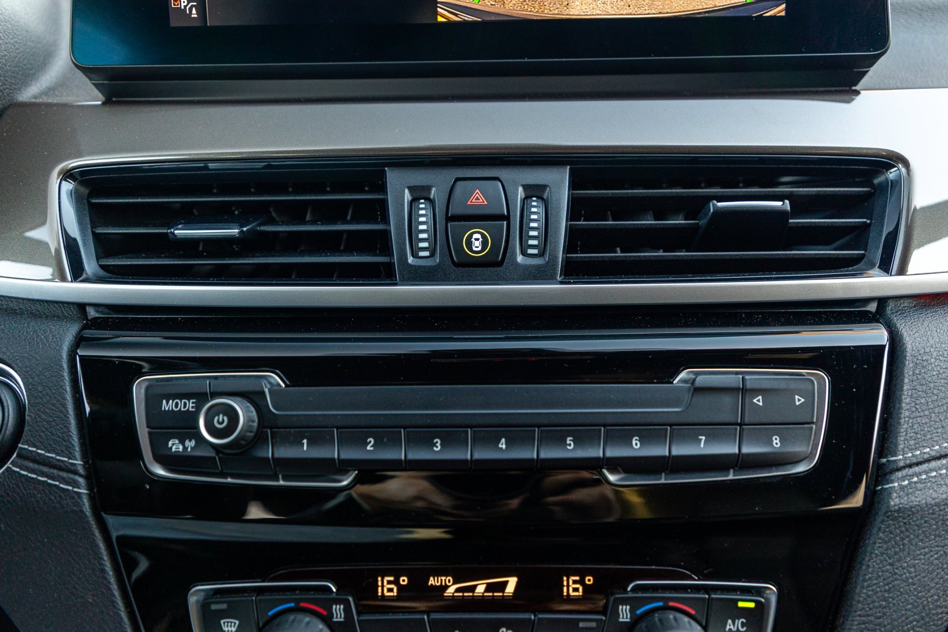 Foto van BMW X1