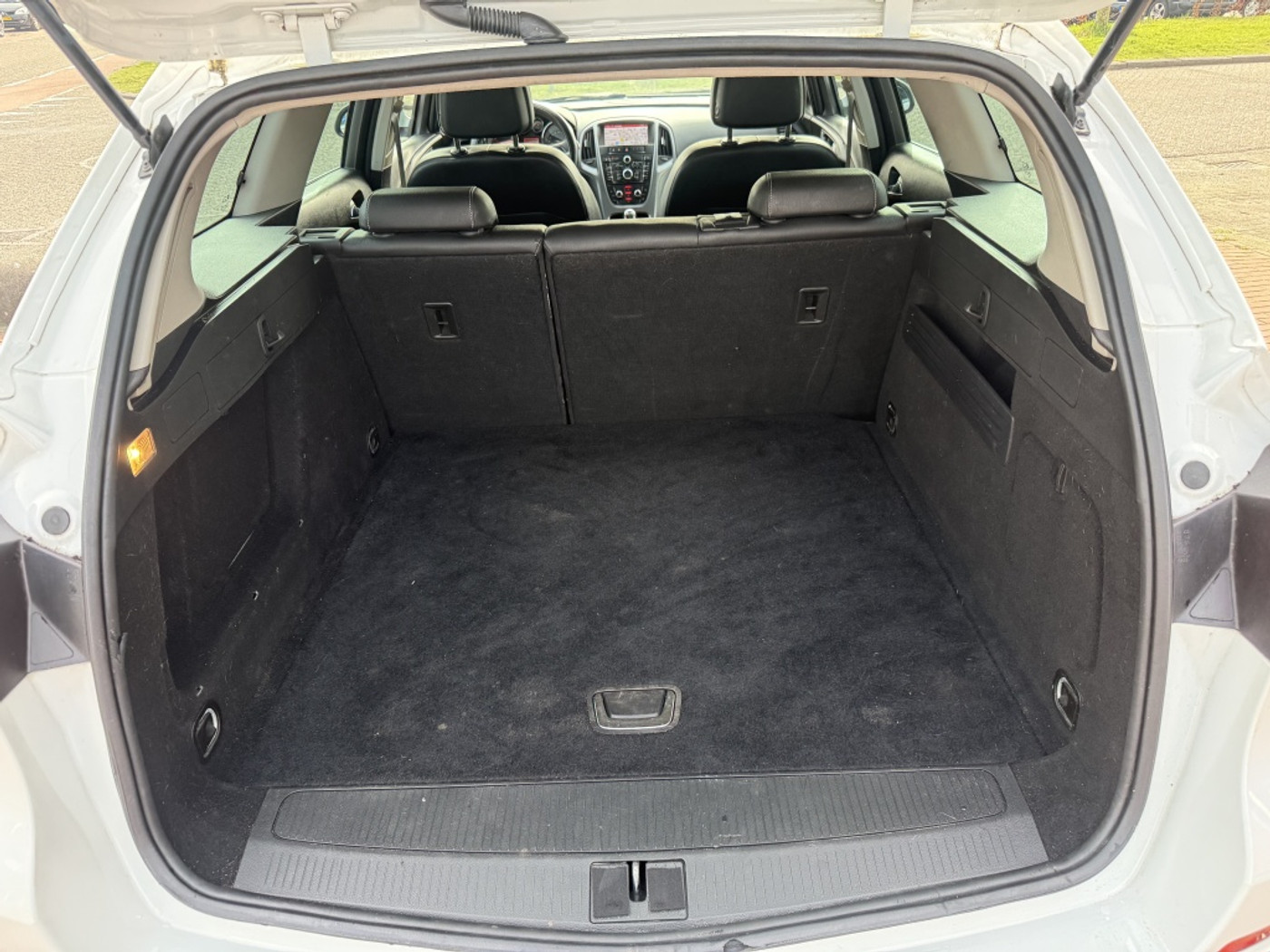 Foto van Opel Astra Sports Tourer