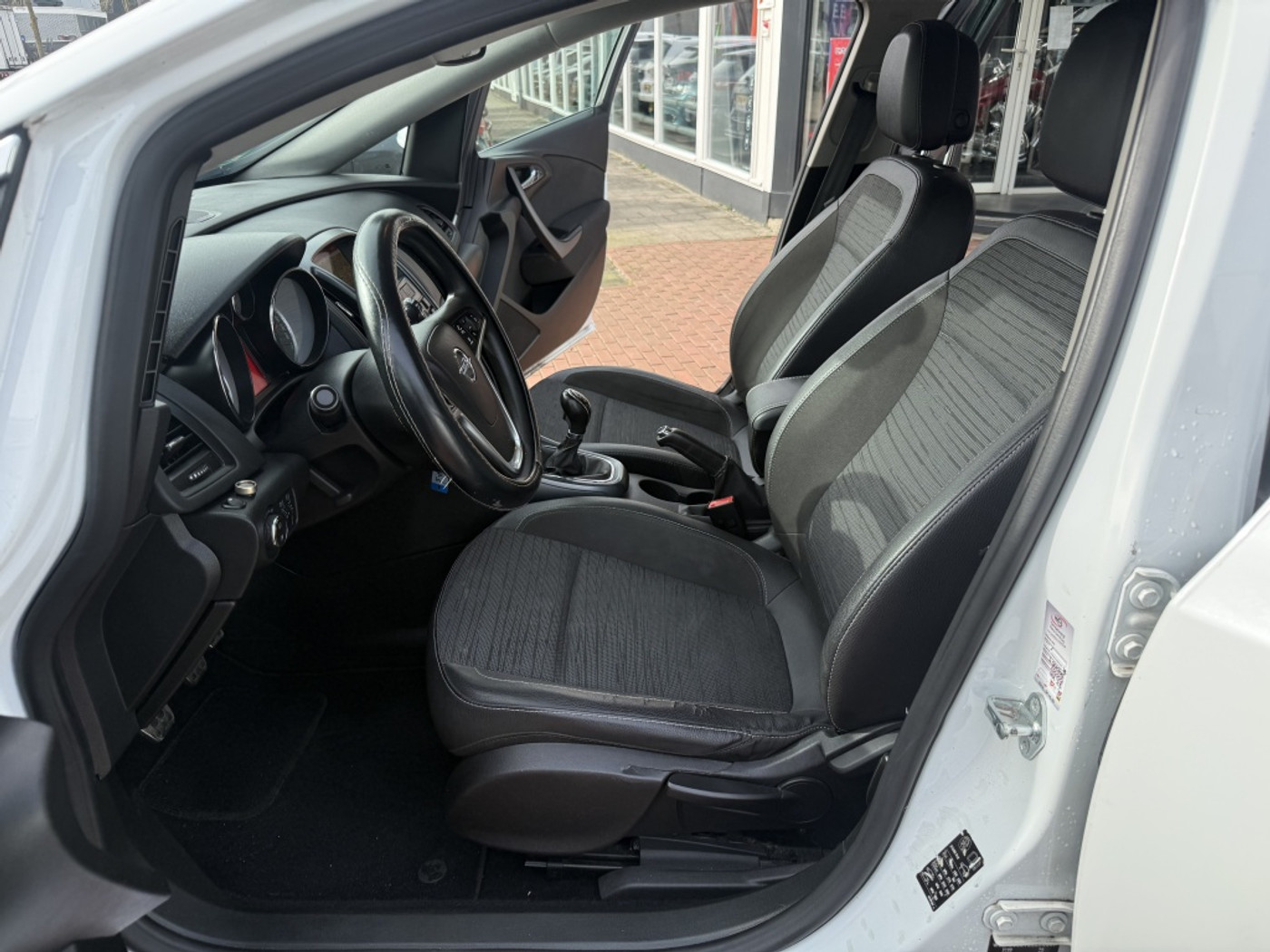 Foto van Opel Astra Sports Tourer