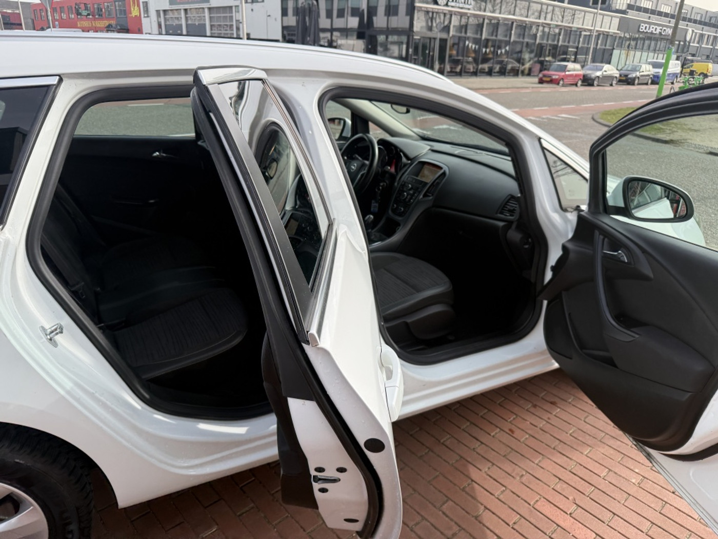 Foto van Opel Astra Sports Tourer