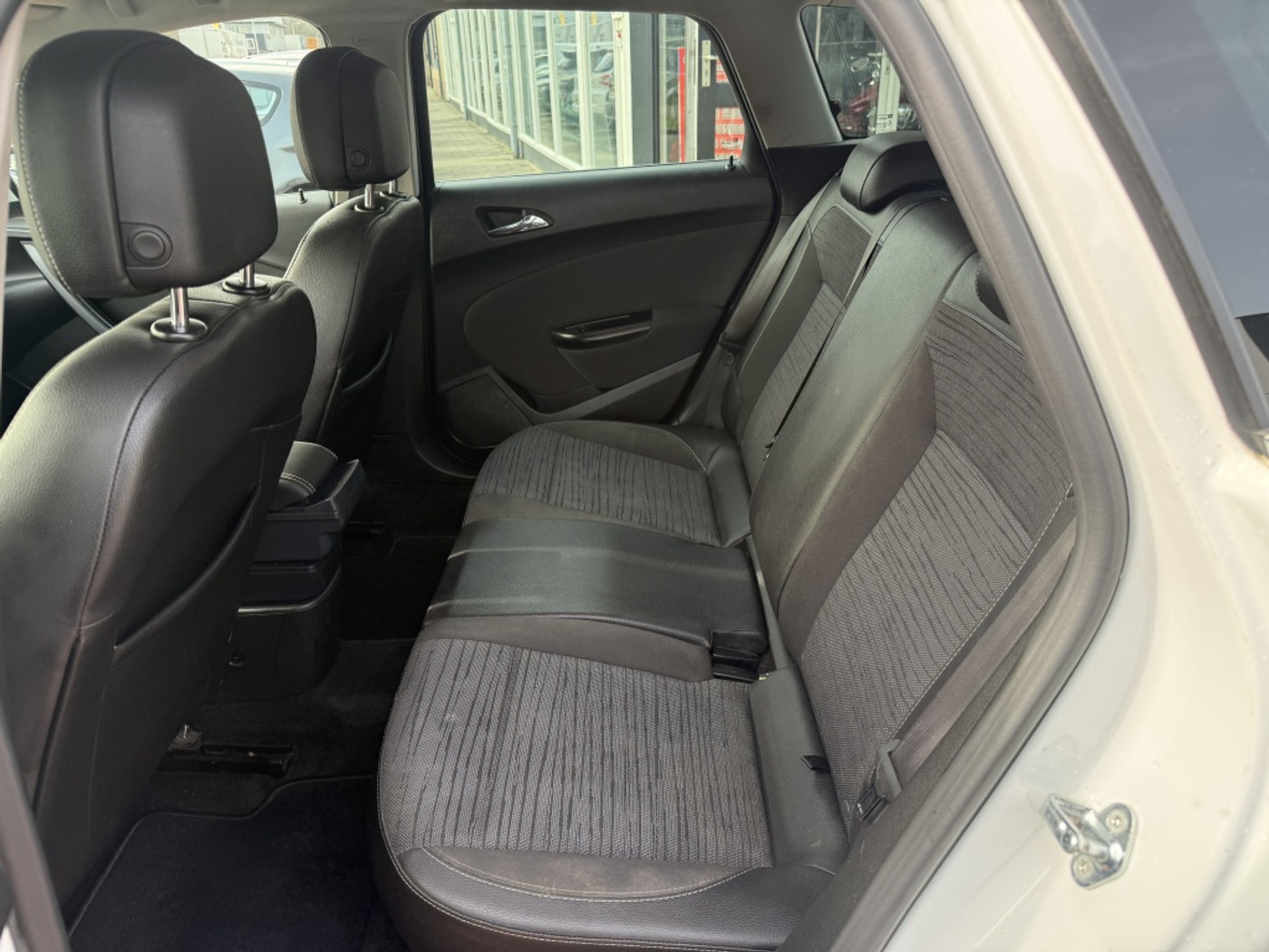 Foto van Opel Astra Sports Tourer