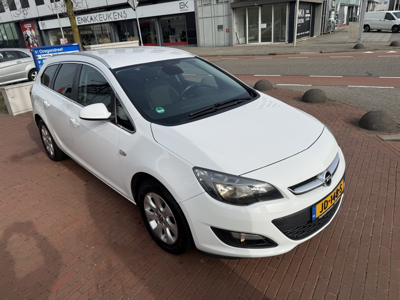 Foto van Opel Astra Sports Tourer