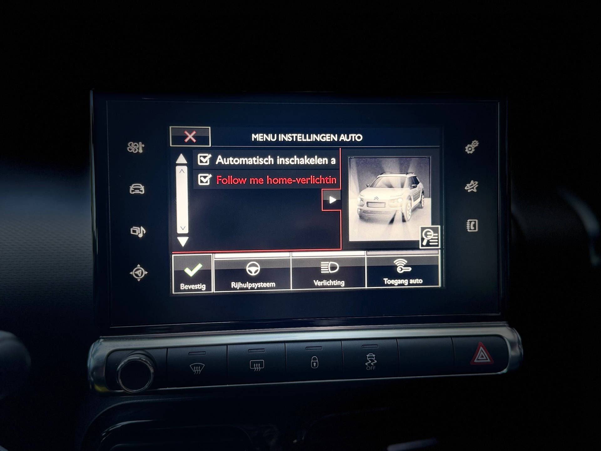 Foto van Citroen C4 Cactus