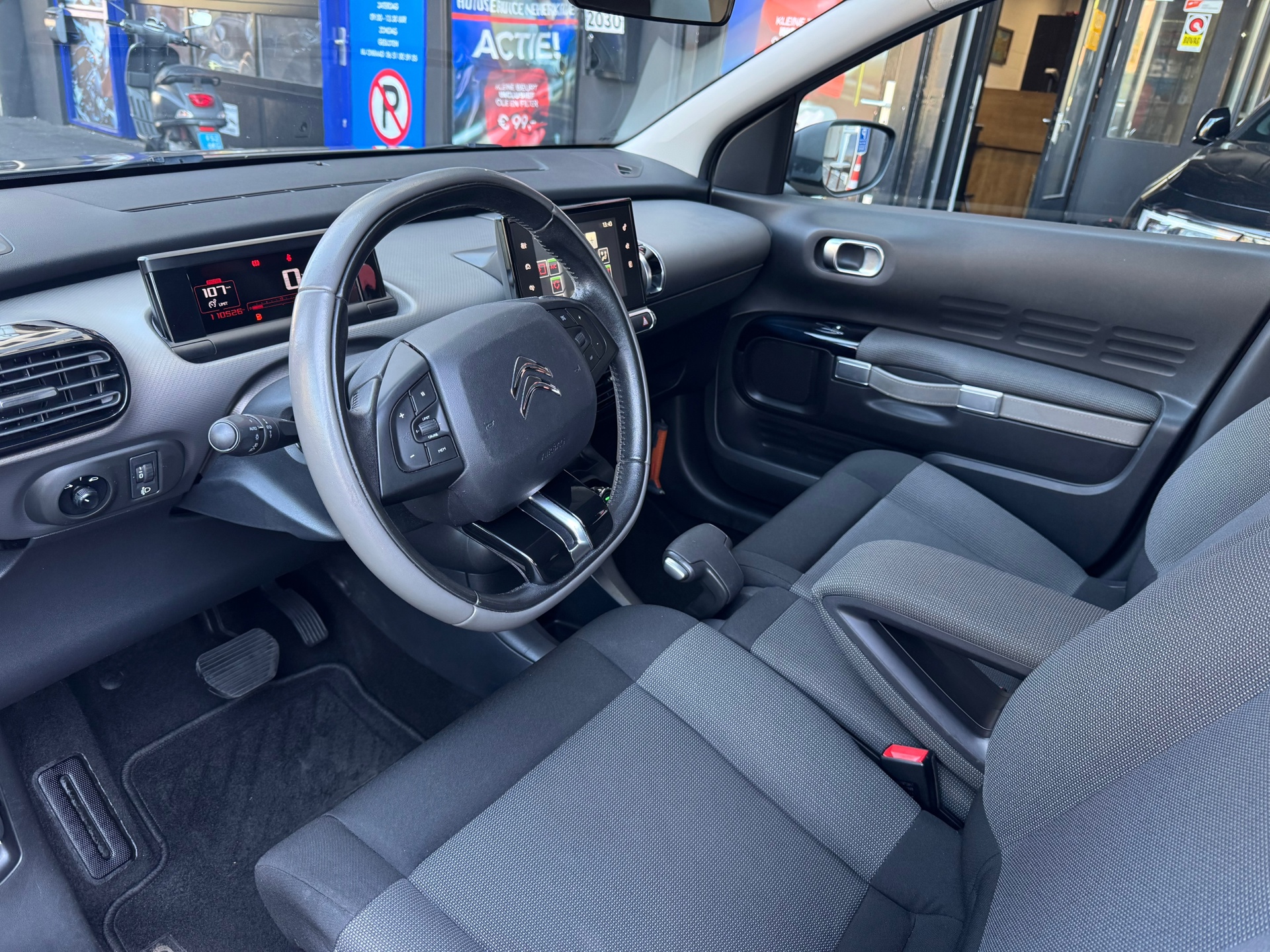 Foto van Citroen C4 Cactus