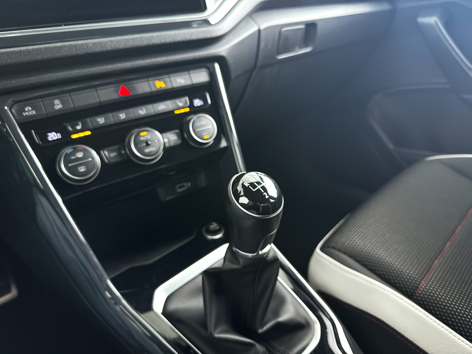 Foto van Volkswagen T-roc