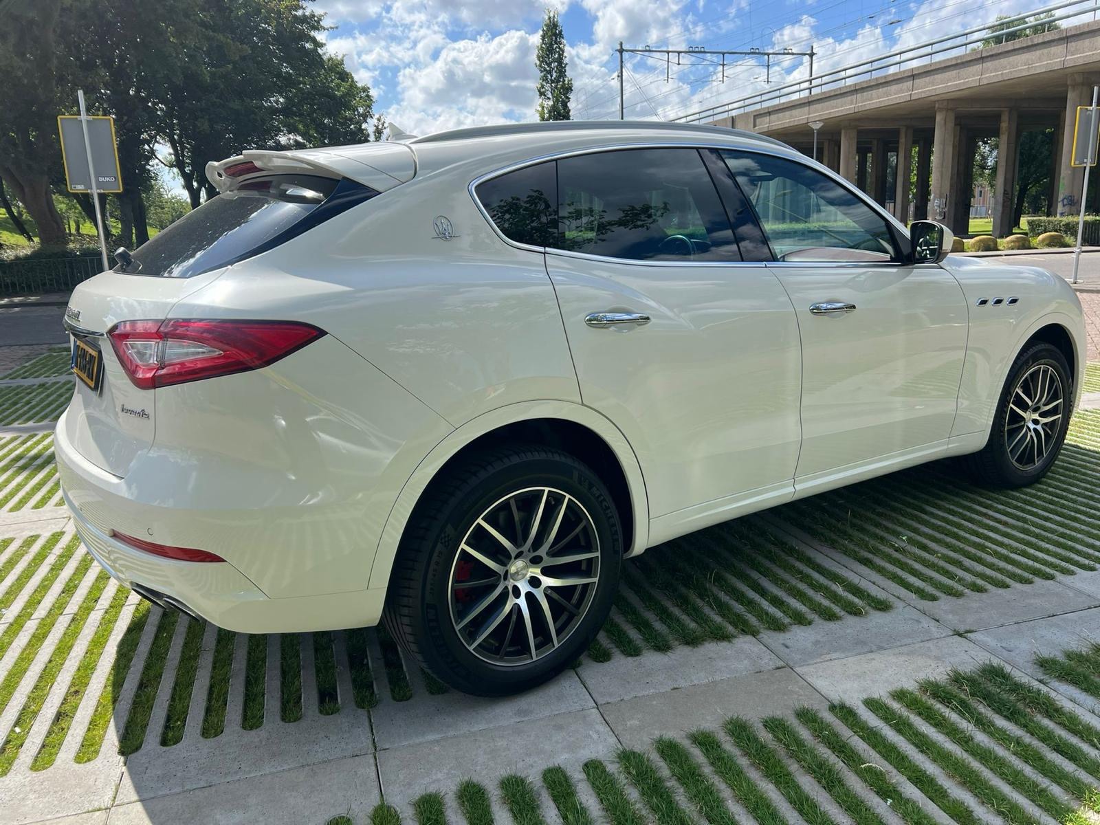 Foto van Maserati Levante Diesel