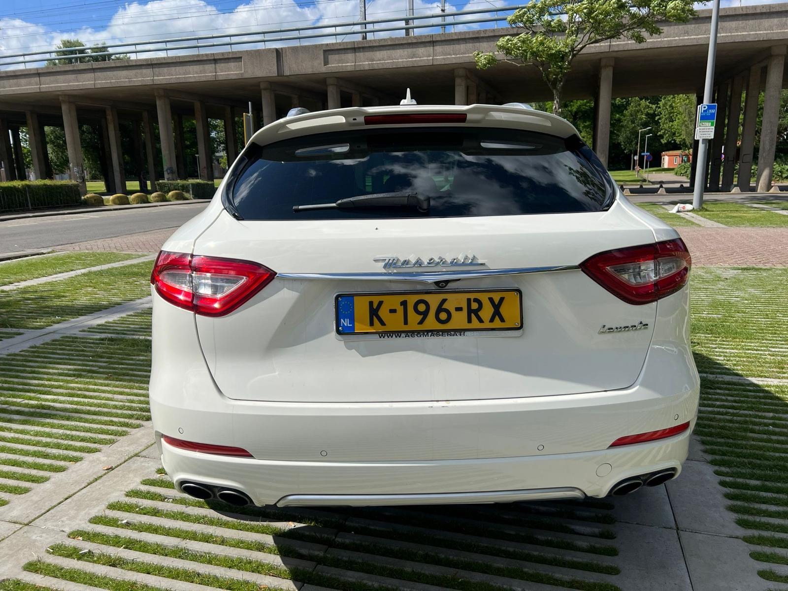 Foto van Maserati Levante Diesel
