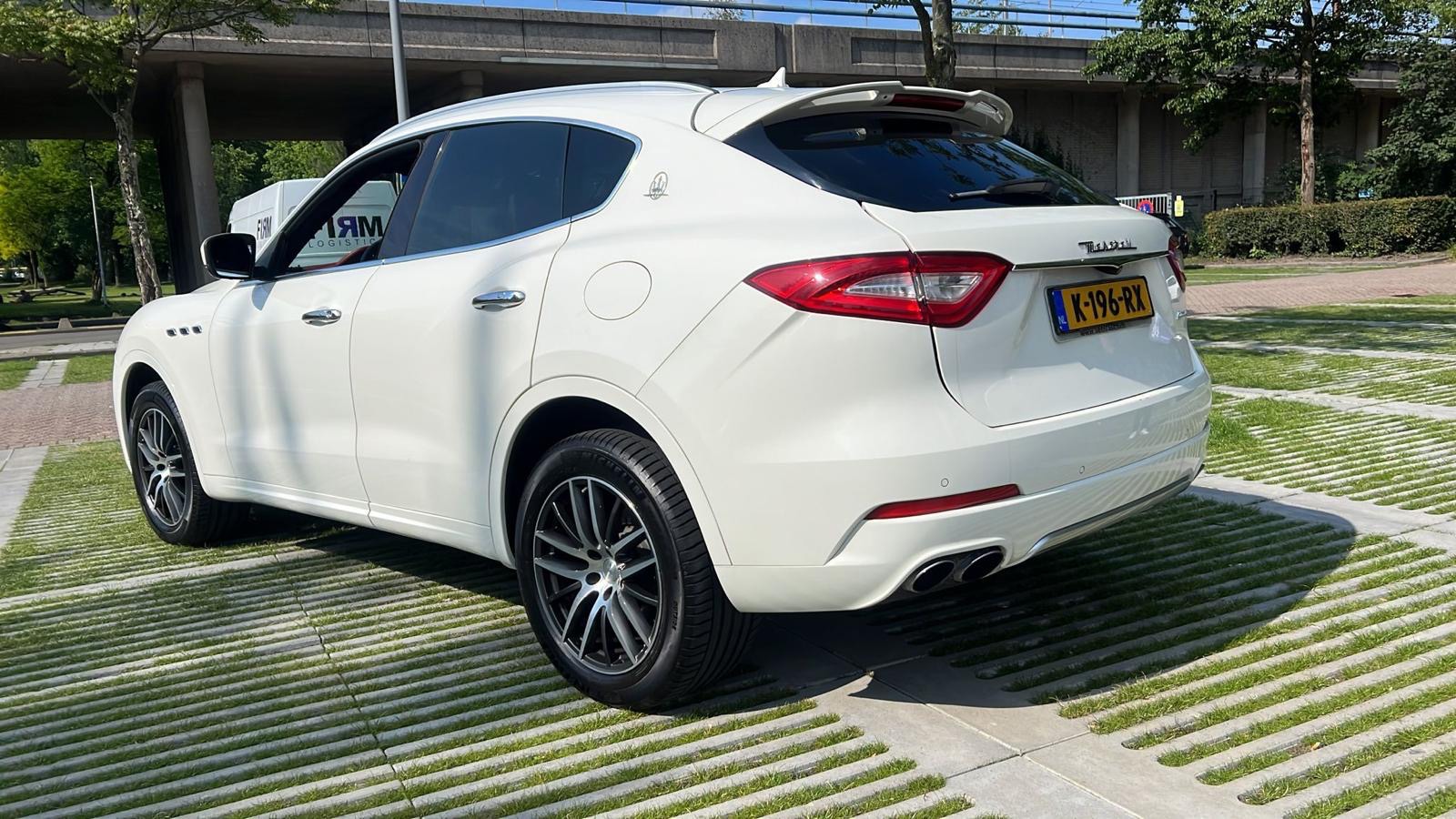 Foto van Maserati Levante Diesel