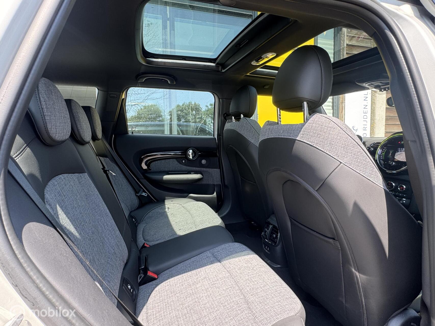 Foto van Mini Clubman Cooper
