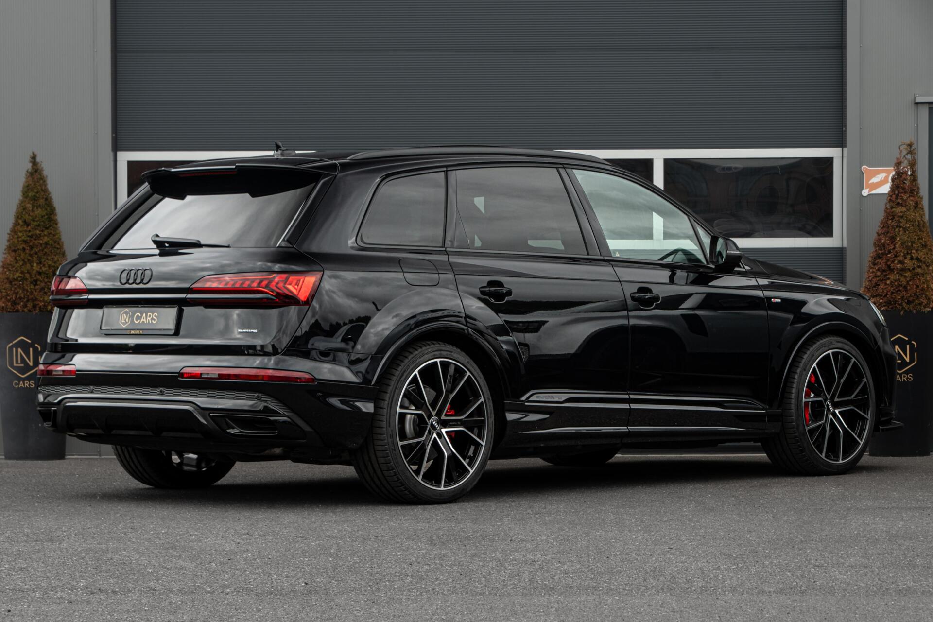 Foto van Audi Q7 55 TFSI E