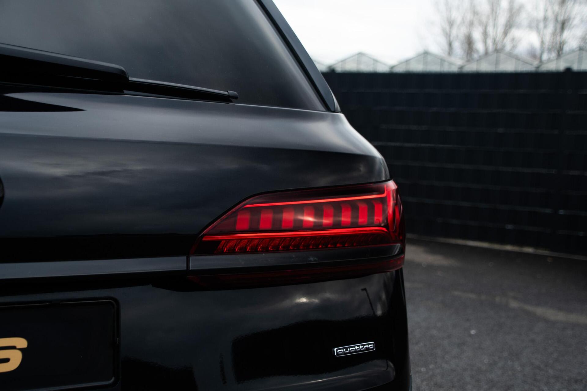 Foto van Audi Q7 55 TFSI E