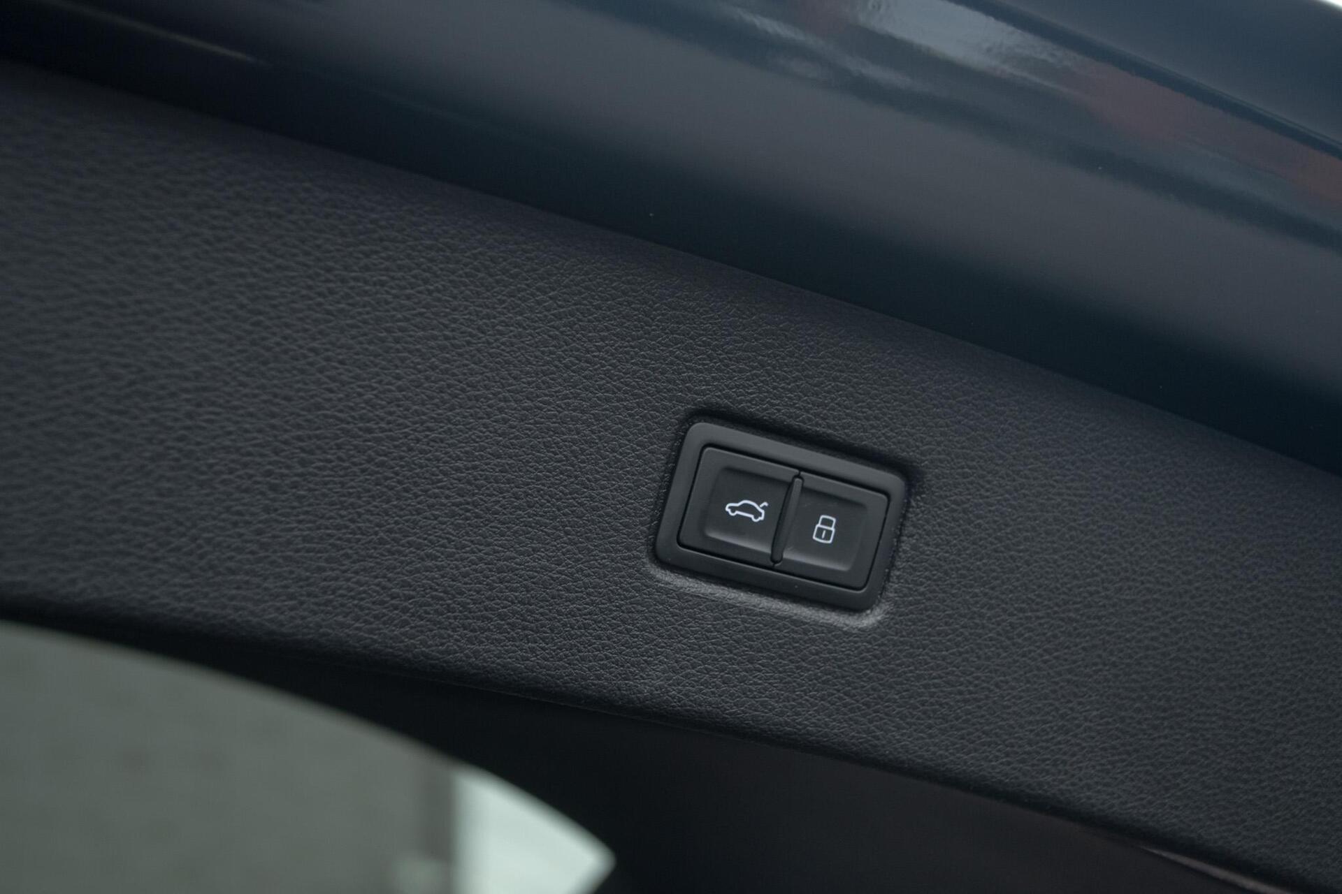 Foto van Audi Q7 55 TFSI E