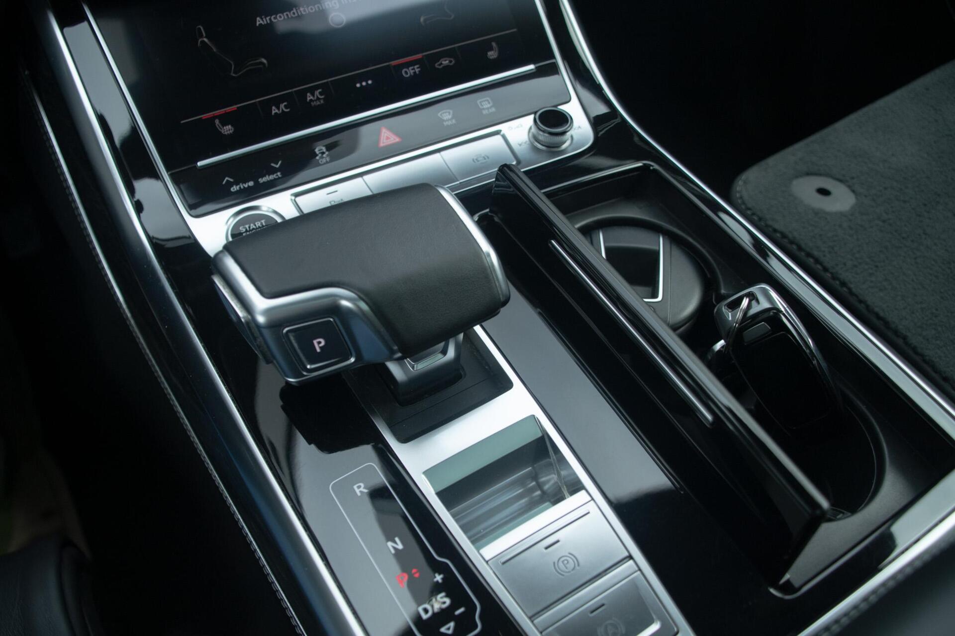 Foto van Audi Q7 55 TFSI E