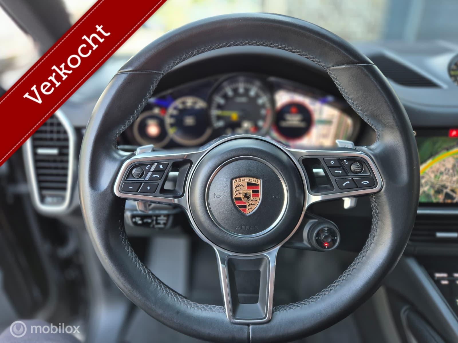 Foto van Porsche Cayenne E-hybrid