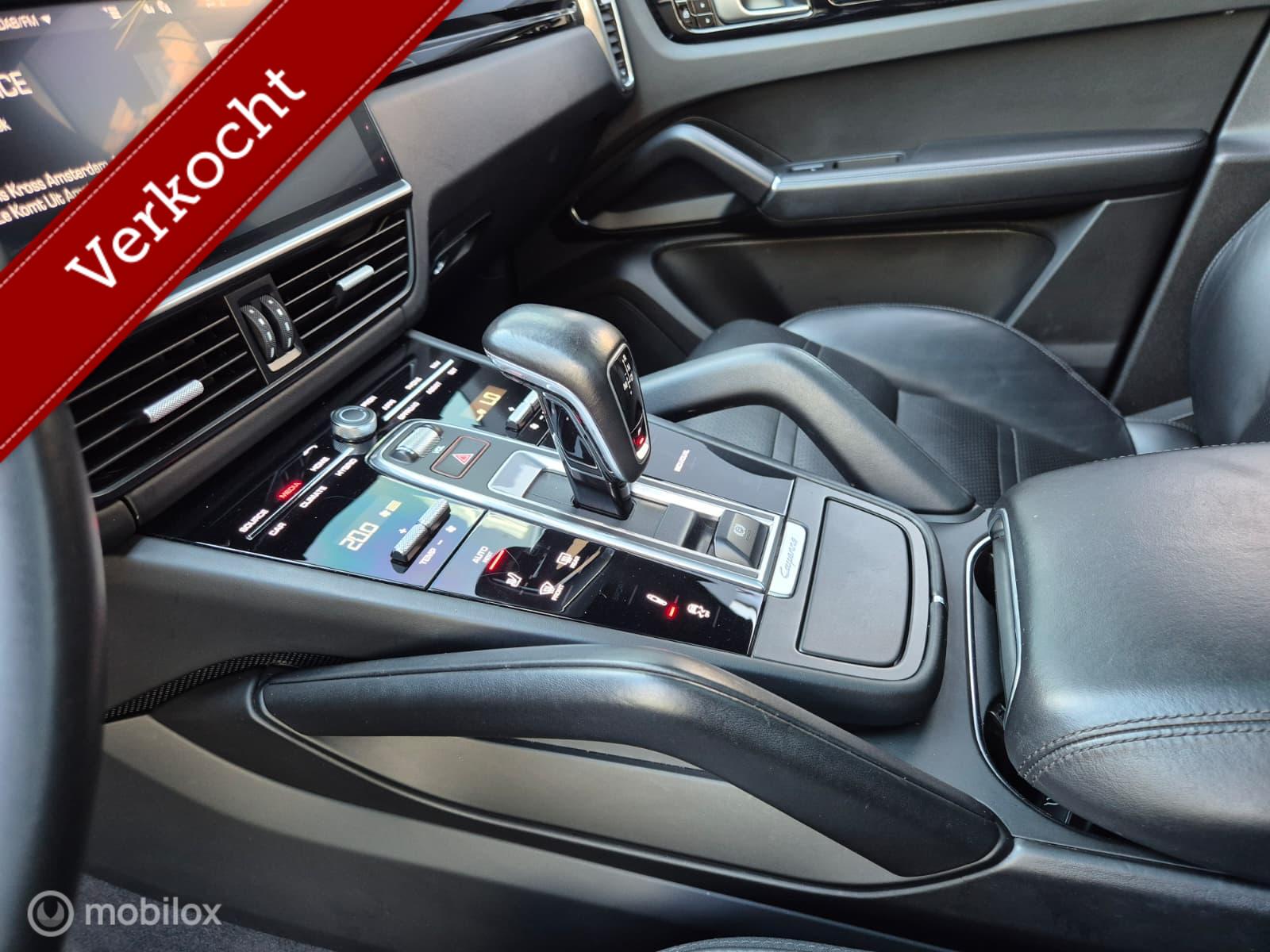 Foto van Porsche Cayenne E-hybrid