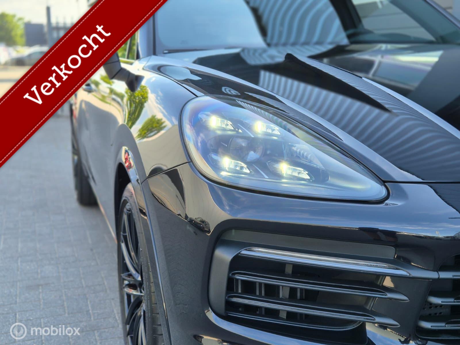Foto van Porsche Cayenne E-hybrid