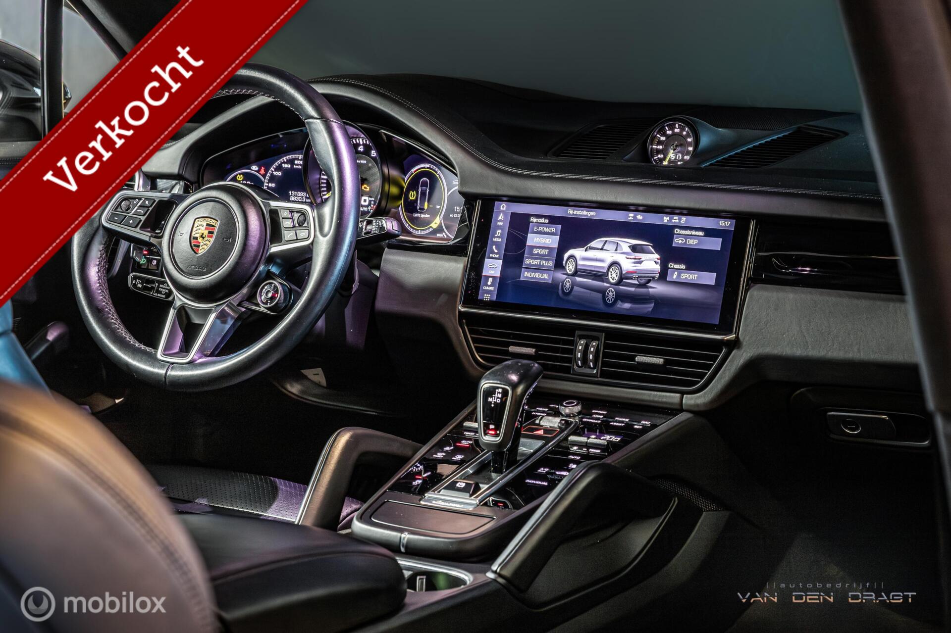 Foto van Porsche Cayenne E-hybrid