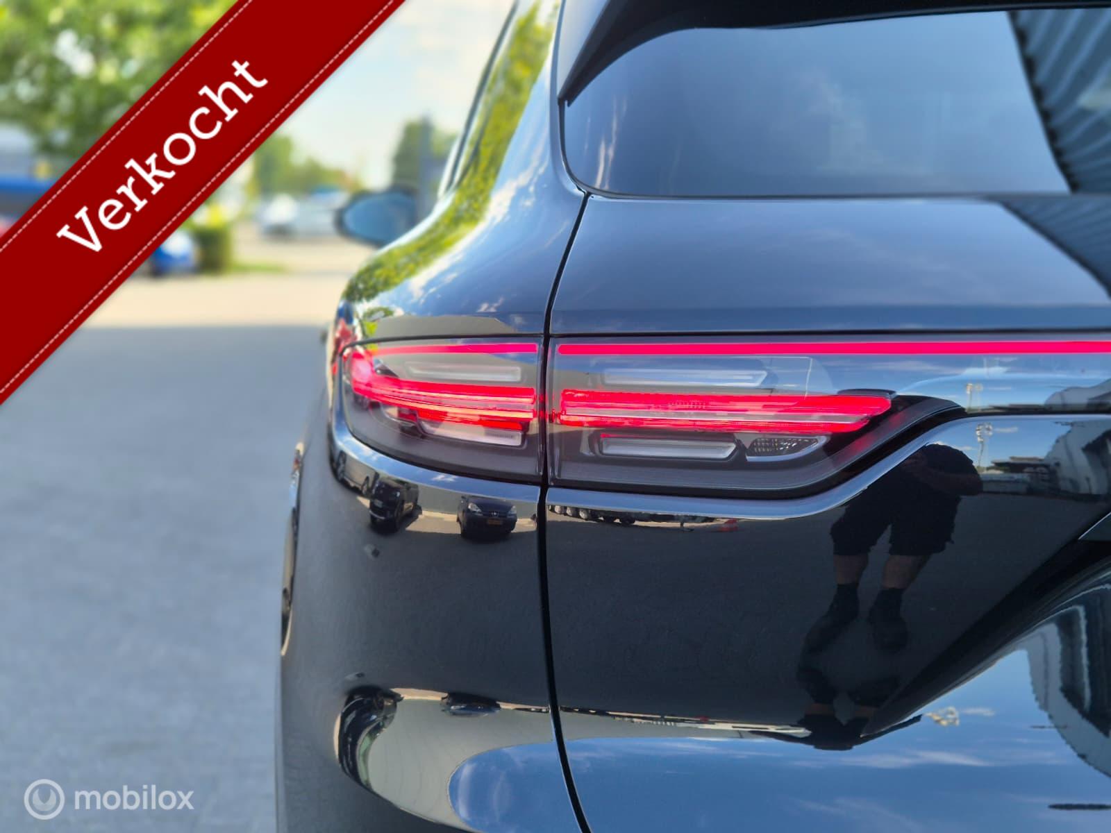 Foto van Porsche Cayenne E-hybrid
